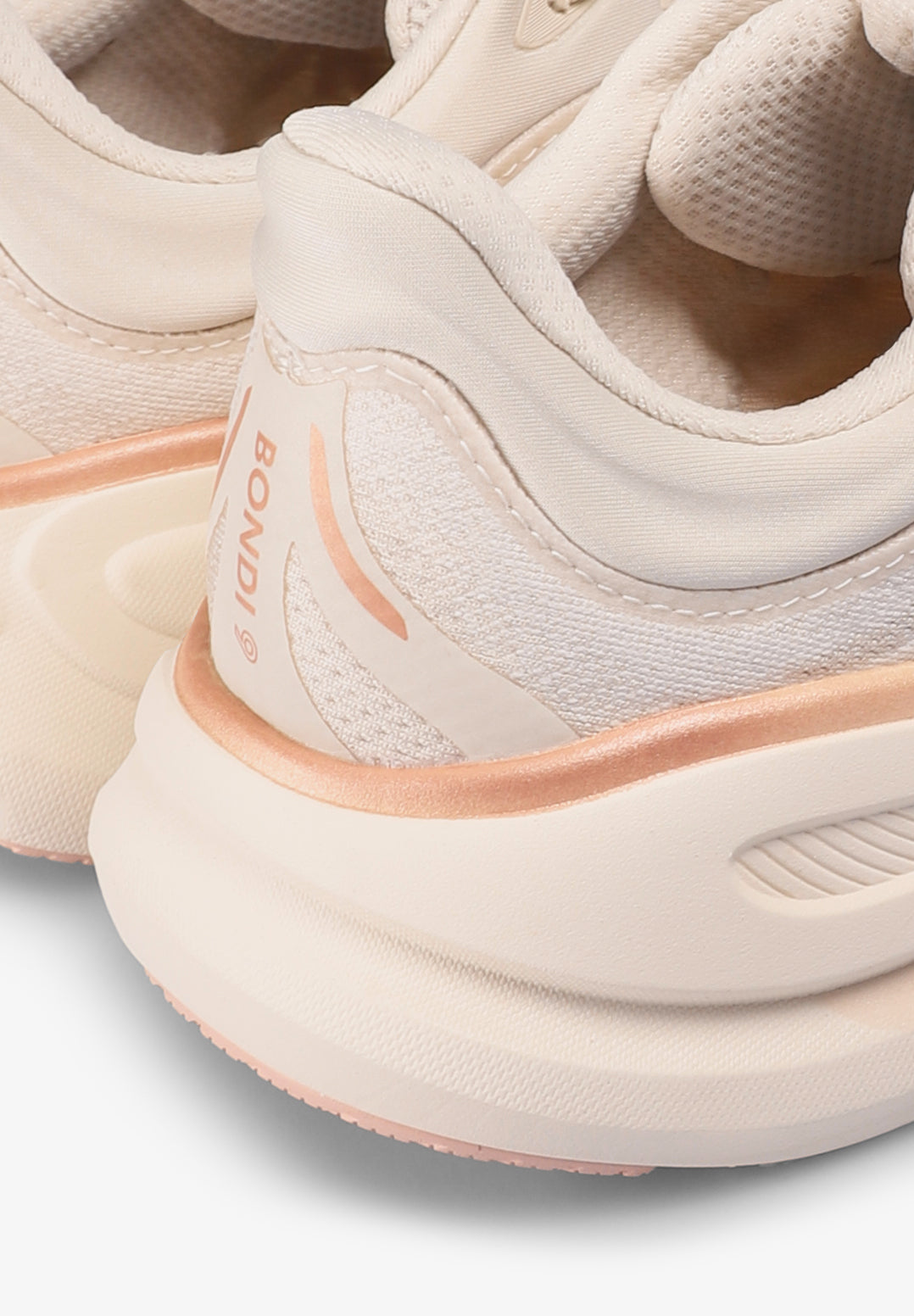 HOKA | SNEAKERS BONDI 9 MUJER