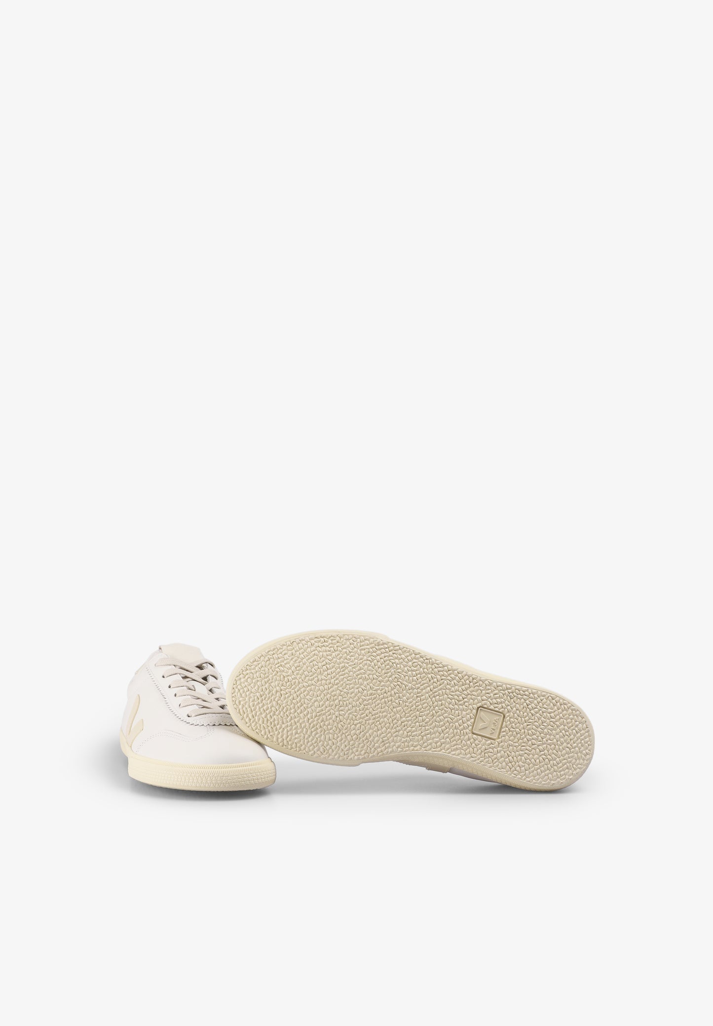 VEJA | VOLLEY SIGNATURE