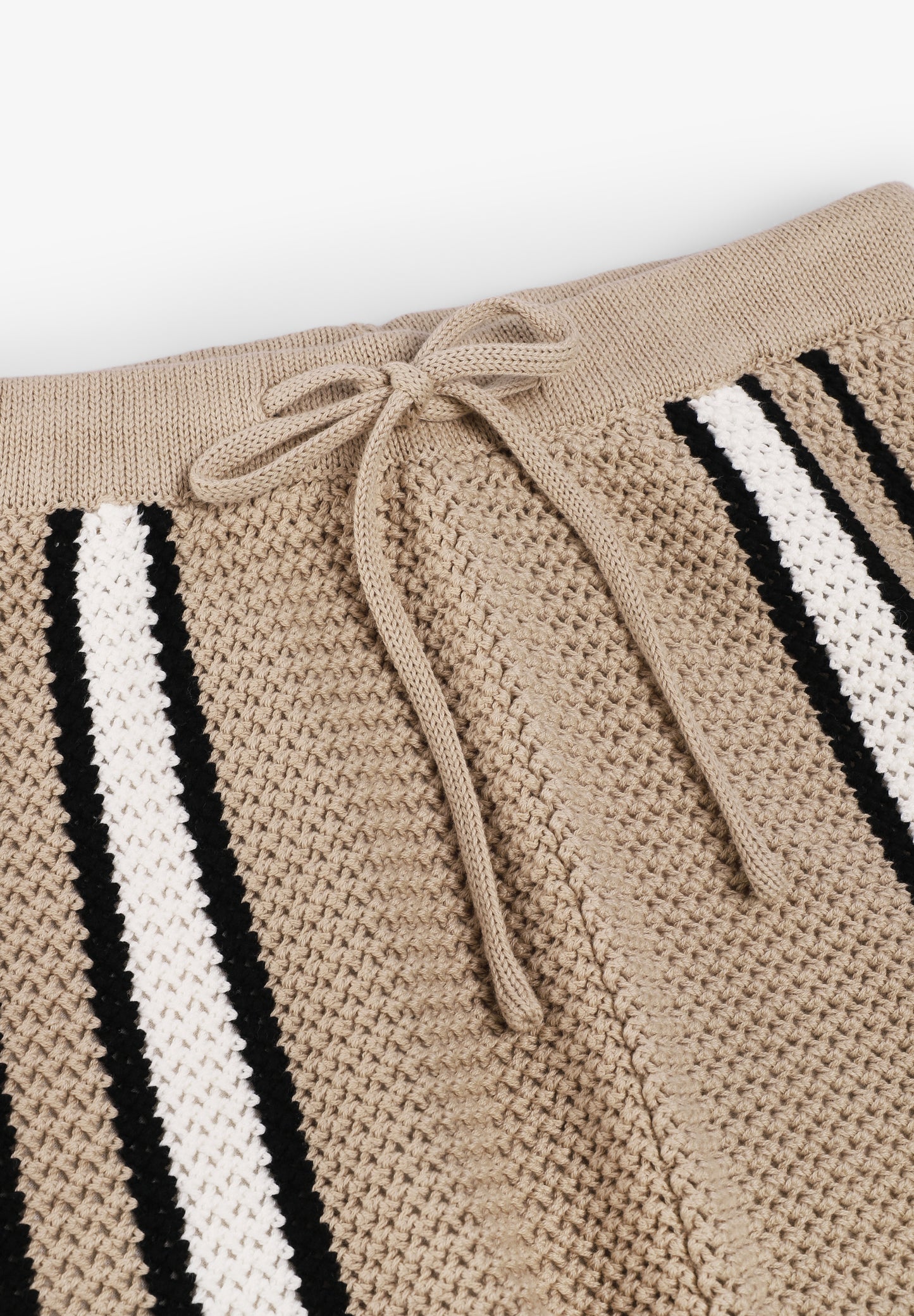 OBJECT | SHORTS VIOLA