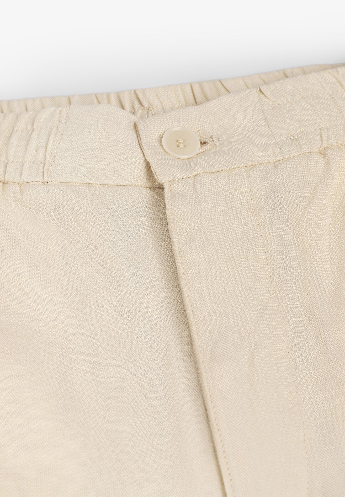 LACOSTE | PANTALÓN BERMUDA