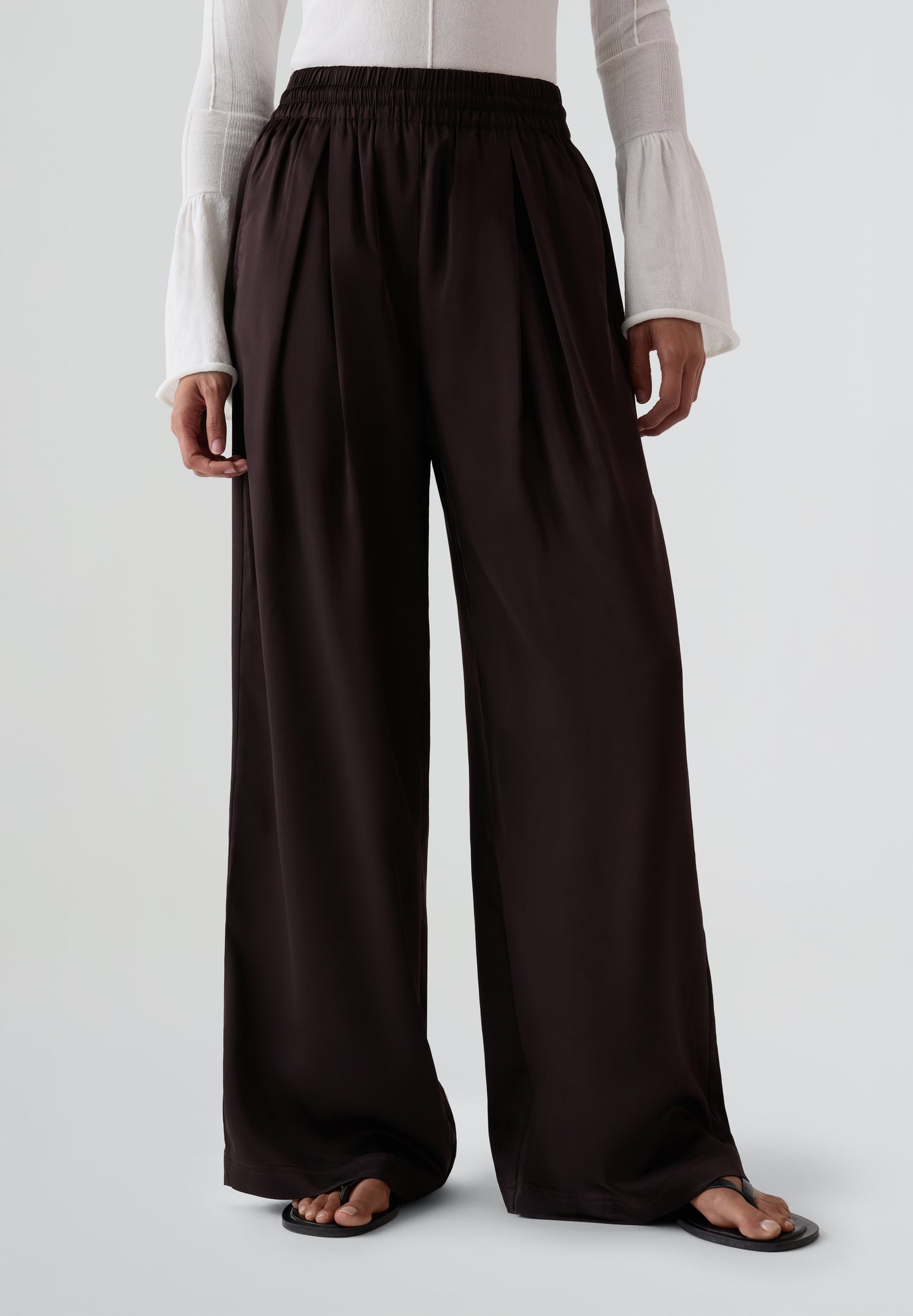 LACOSTE | PANTALÓN SATINADO MUJER