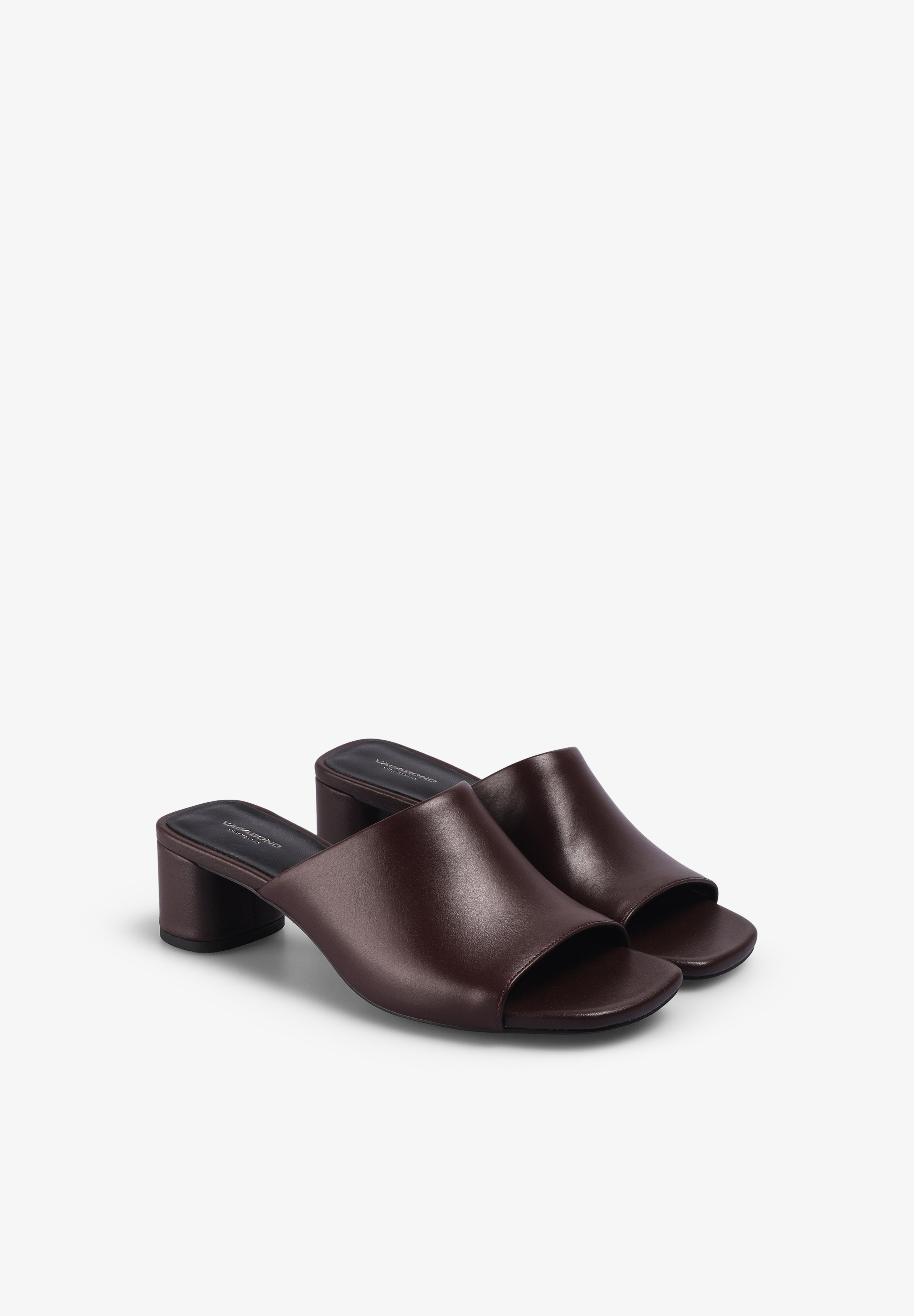 VAGABOND | SANDALIA PIPER MULES