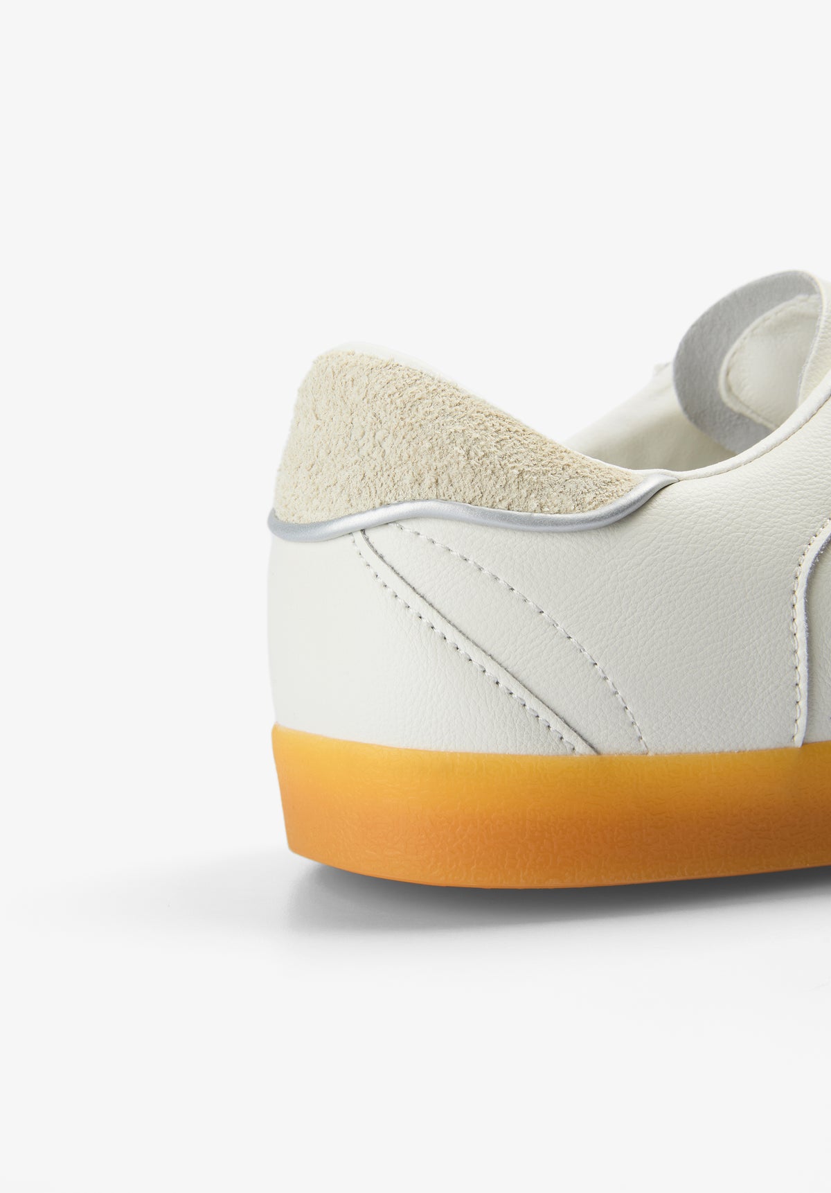 SNEAKERS CALAVERA LATERAL