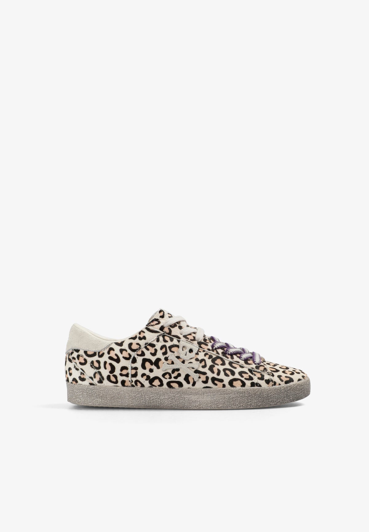 SNEAKERS ANIMAL PRINT DETALLE CORDONES