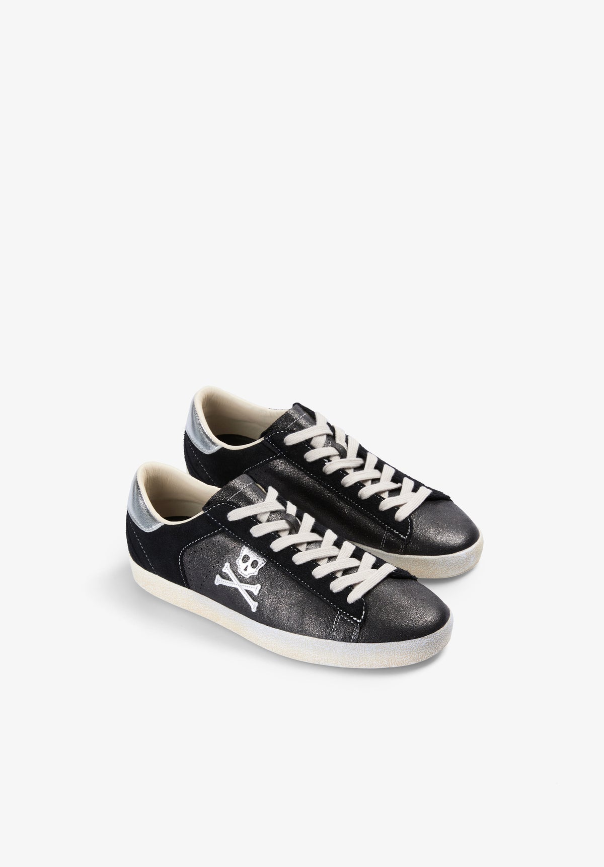 SNEAKERS METALIZADAS CALAVERA