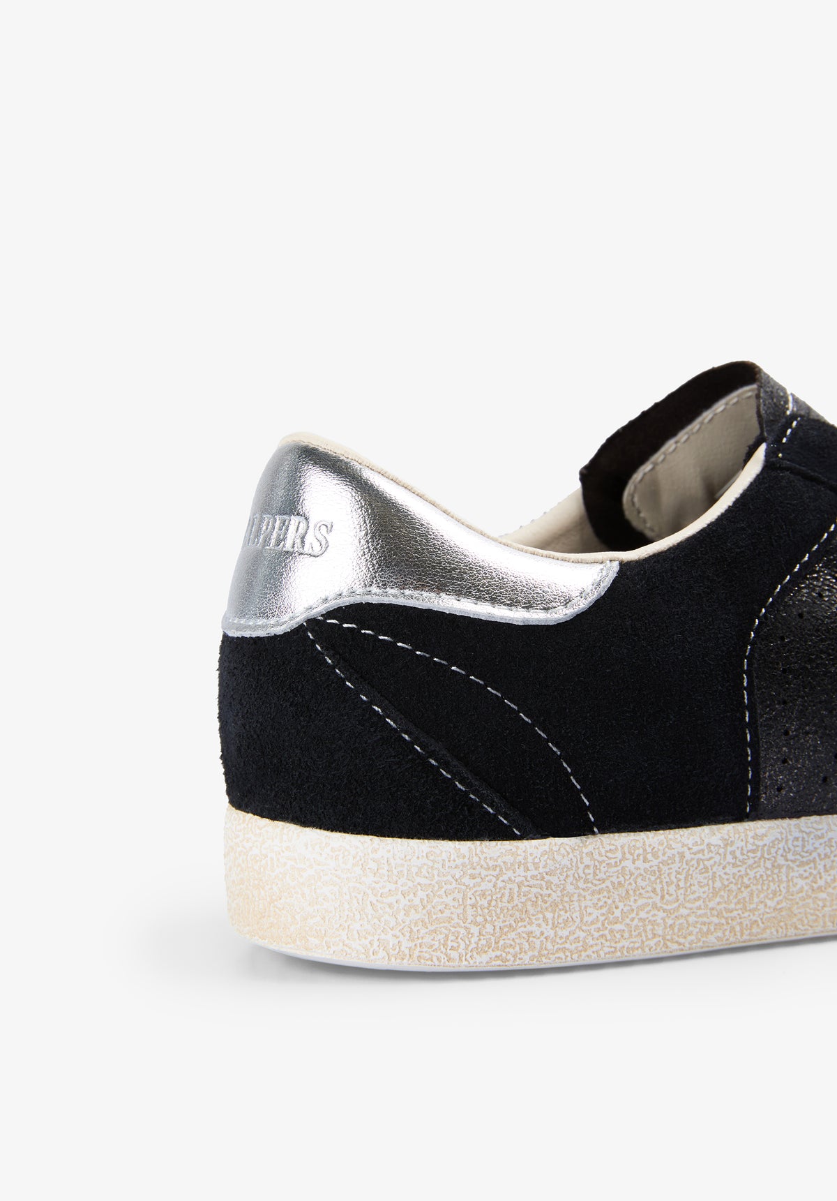 SNEAKERS METALIZADAS CALAVERA