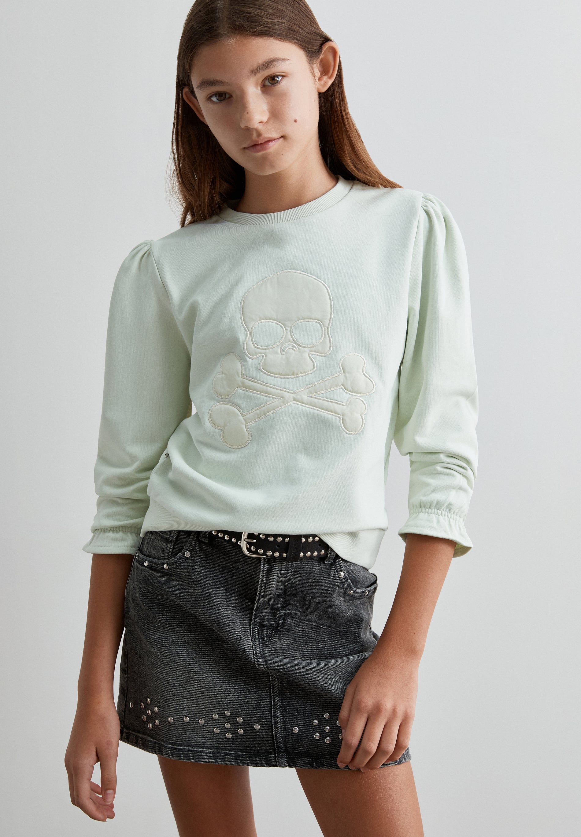 SUDADERA CALAVERA FRONTAL