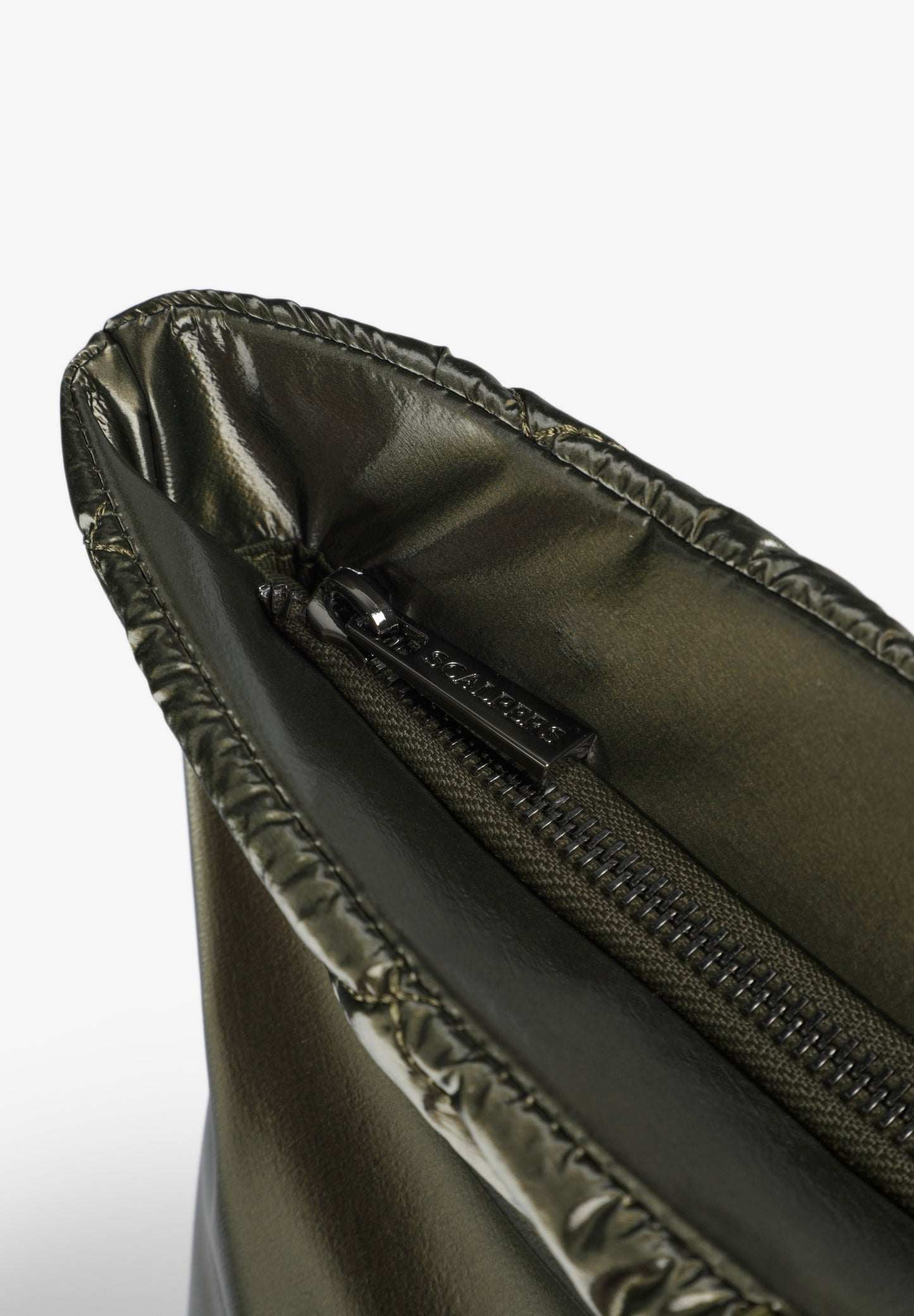 SCNY QUILTED SP BAG