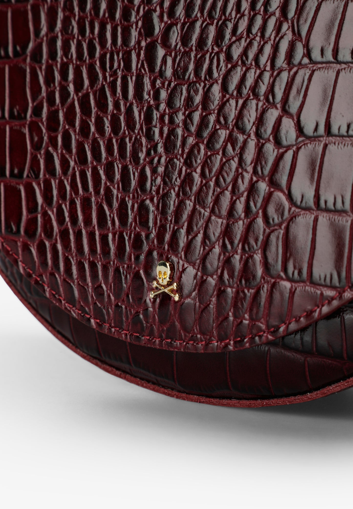 BOLSO DE PIEL GRABADO COCODRILO