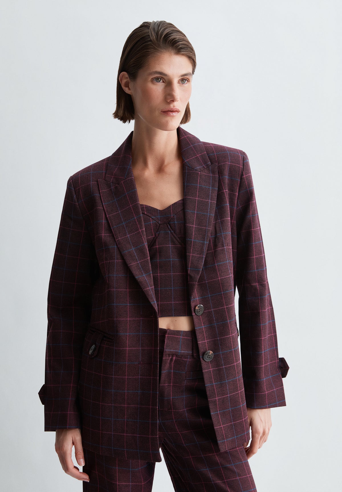 BLAZER CUADROS DETALLE BOTONES