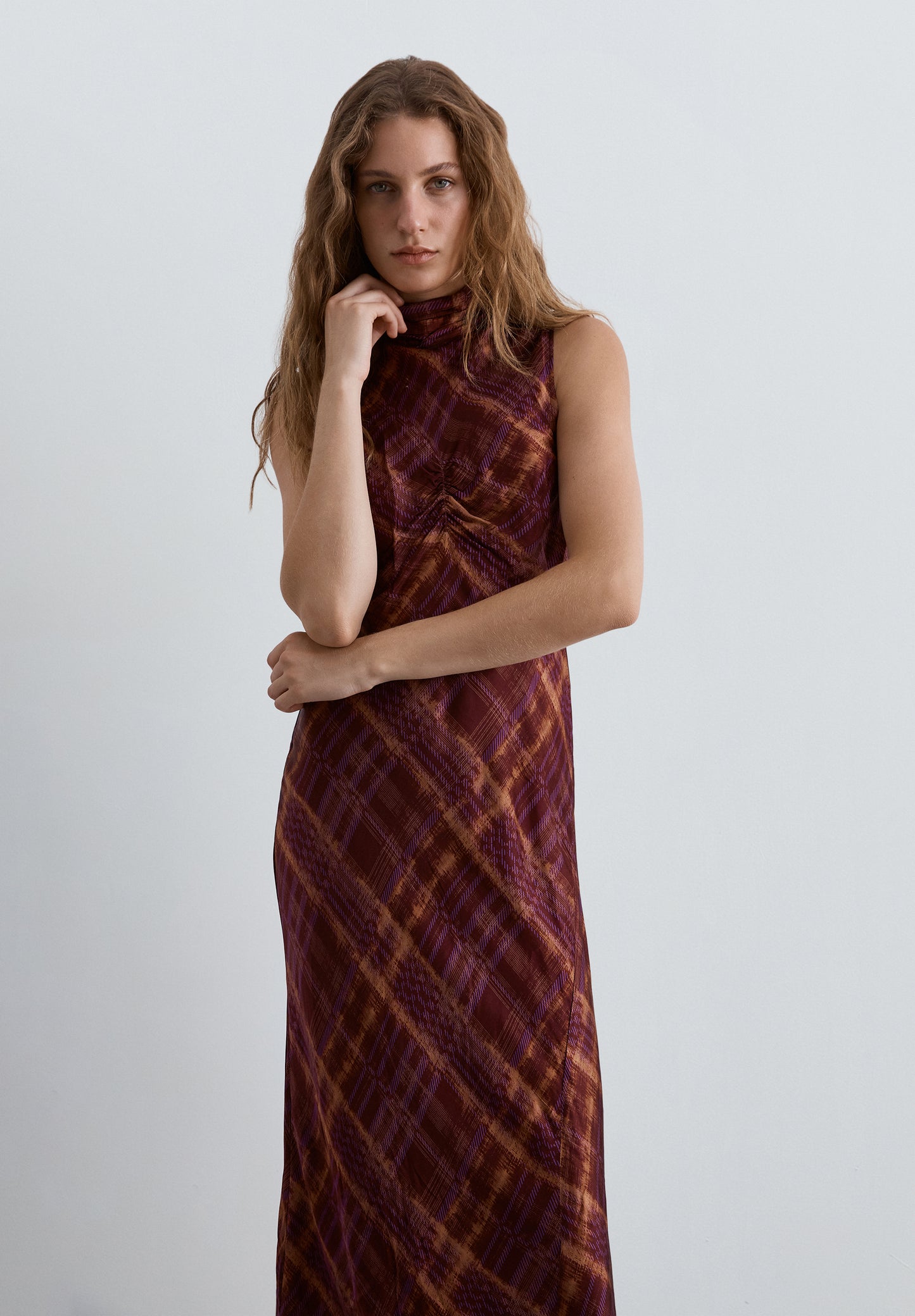 VESTIDO CUELLO HALTER ESTAMPADO