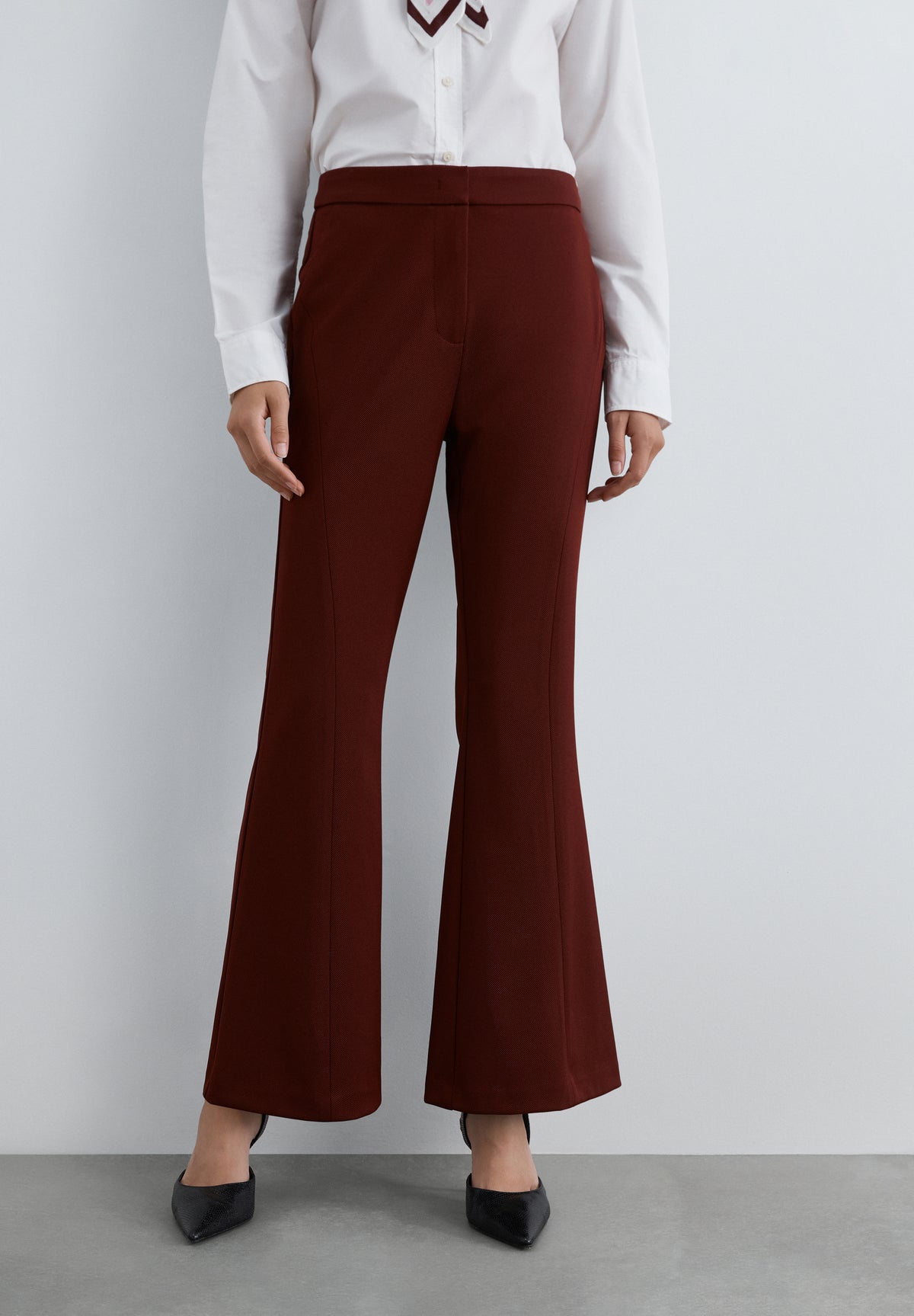 PANTALÓN ANKLE FLARE