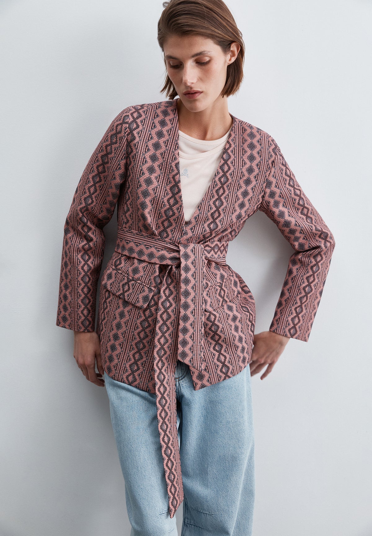 BLAZER GEOMÉTRICA LAZADA