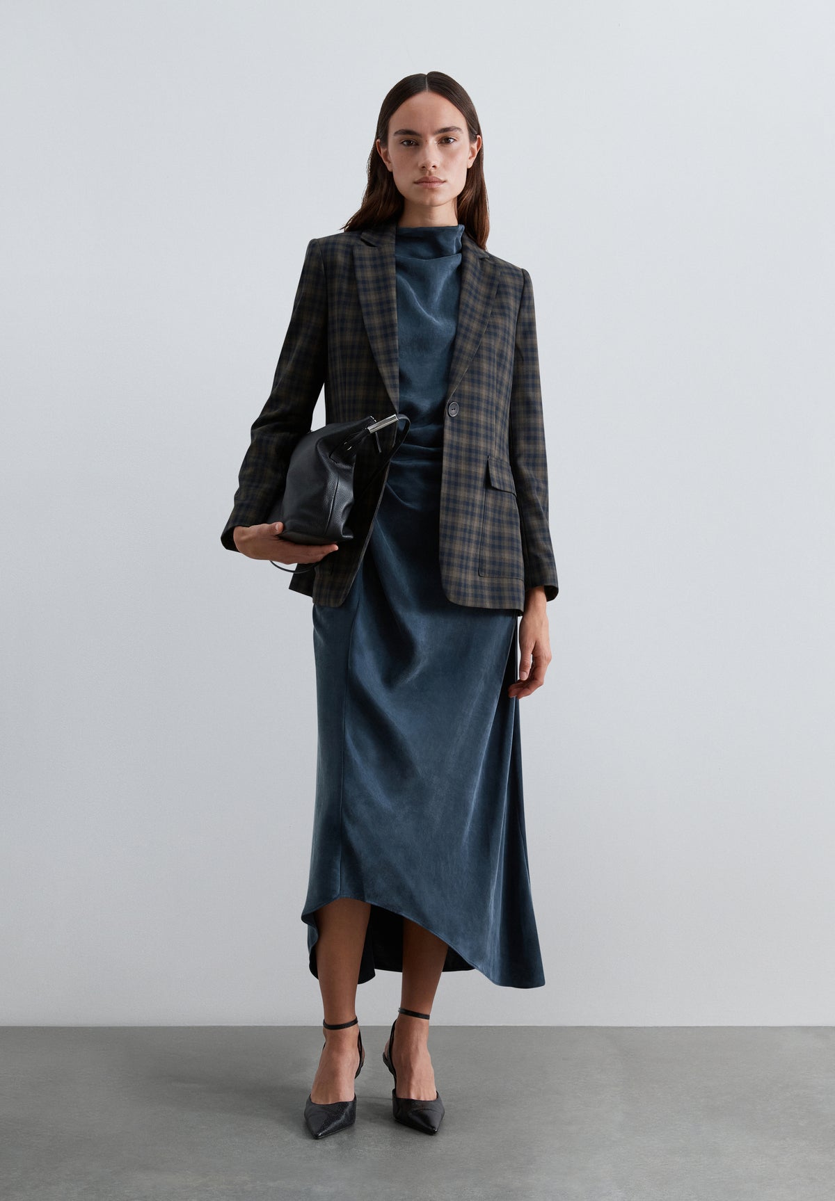 BLAZER CUADROS CON CINTURÓN