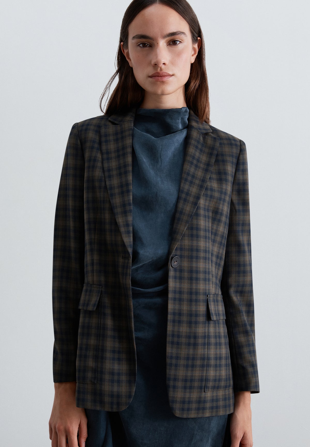 BLAZER CUADROS CON CINTURÓN