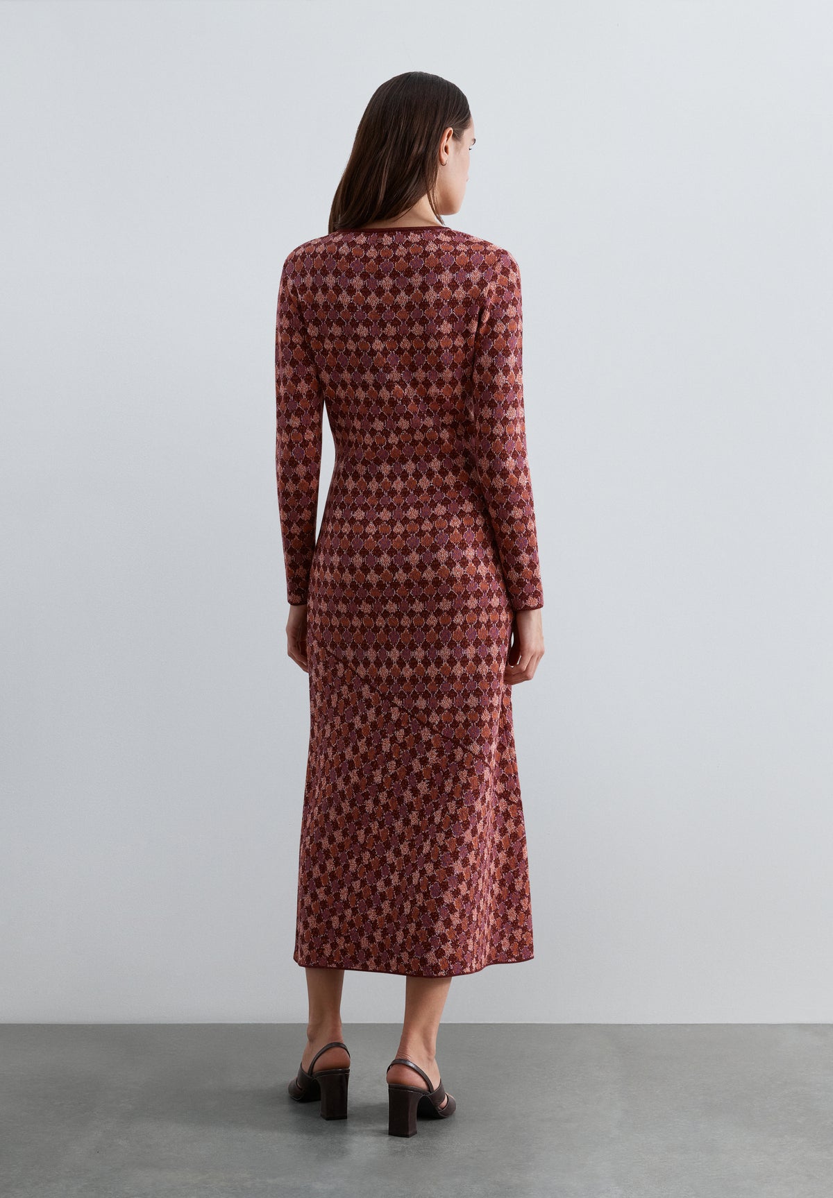 VESTIDO MIDI PUNTO