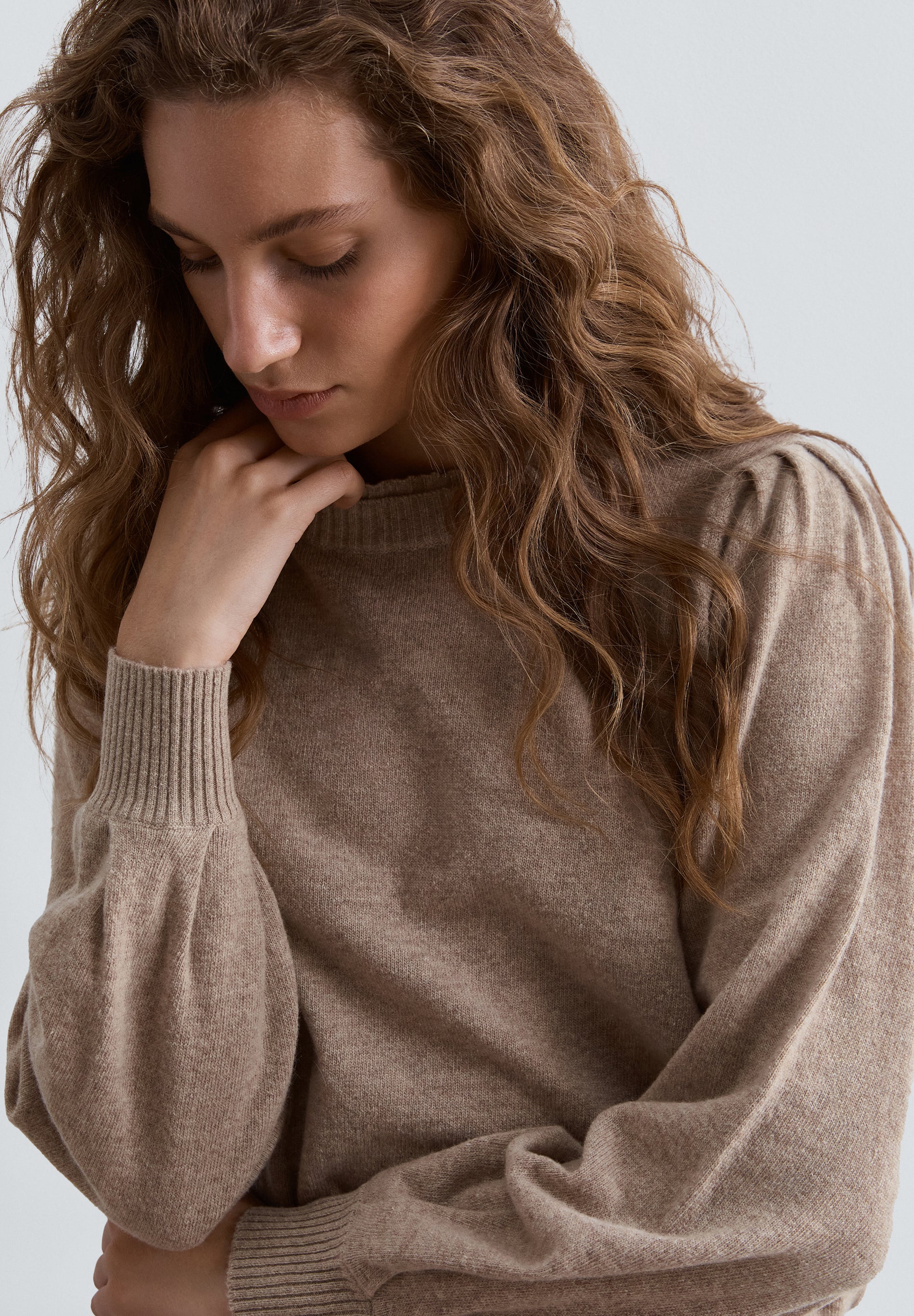 JERSEY LANA DETALLE CUELLO