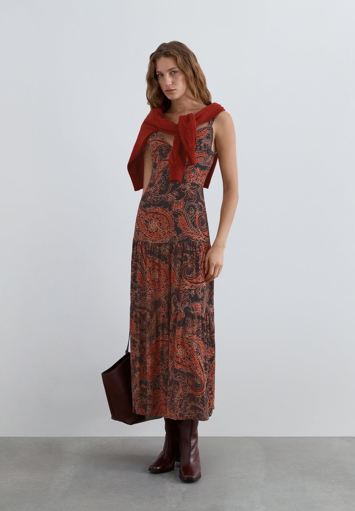 VESTIDO ESTAMPADO ESTRUCTURA