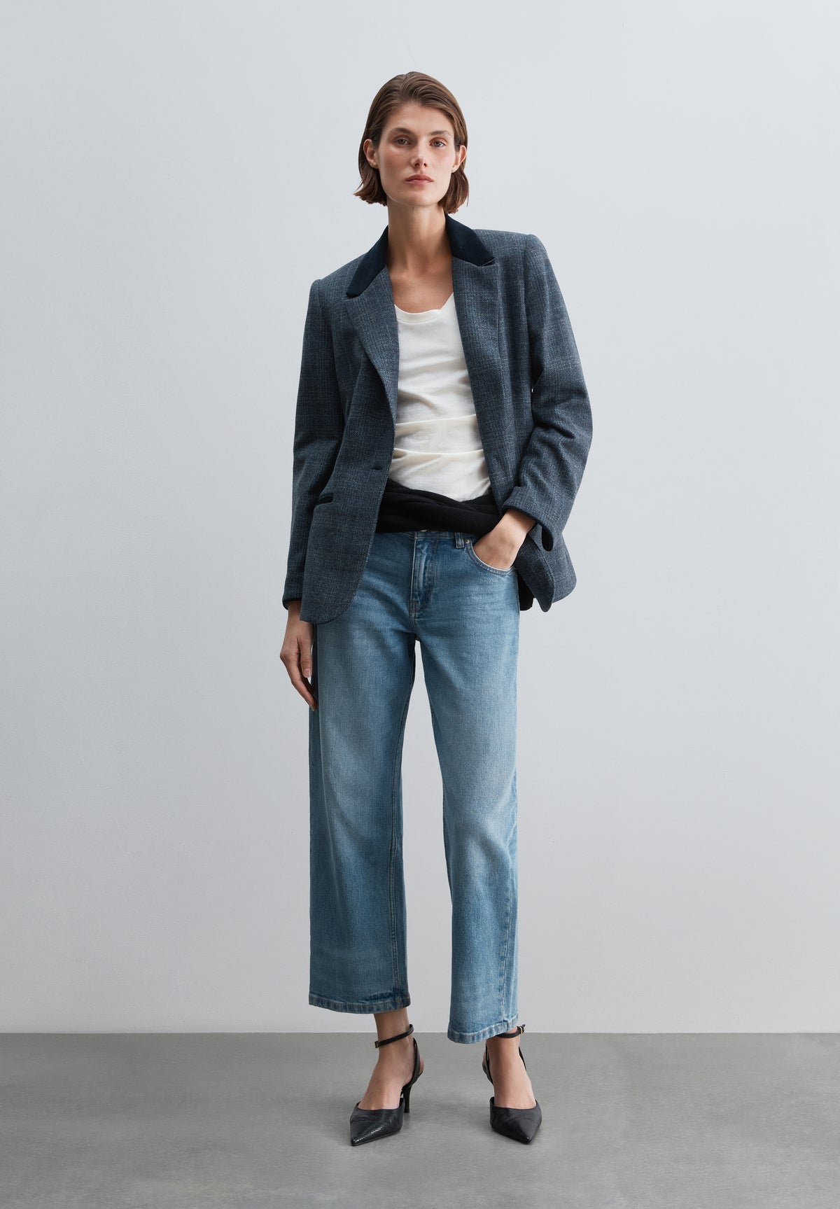 BLAZER DETALLES TERCIOPELO