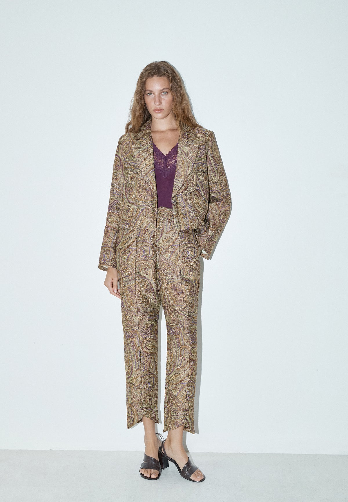 CHAQUETA ESTAMPADO PAISLEY