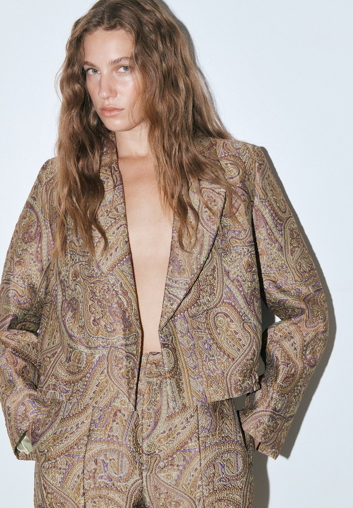CHAQUETA ESTAMPADO PAISLEY