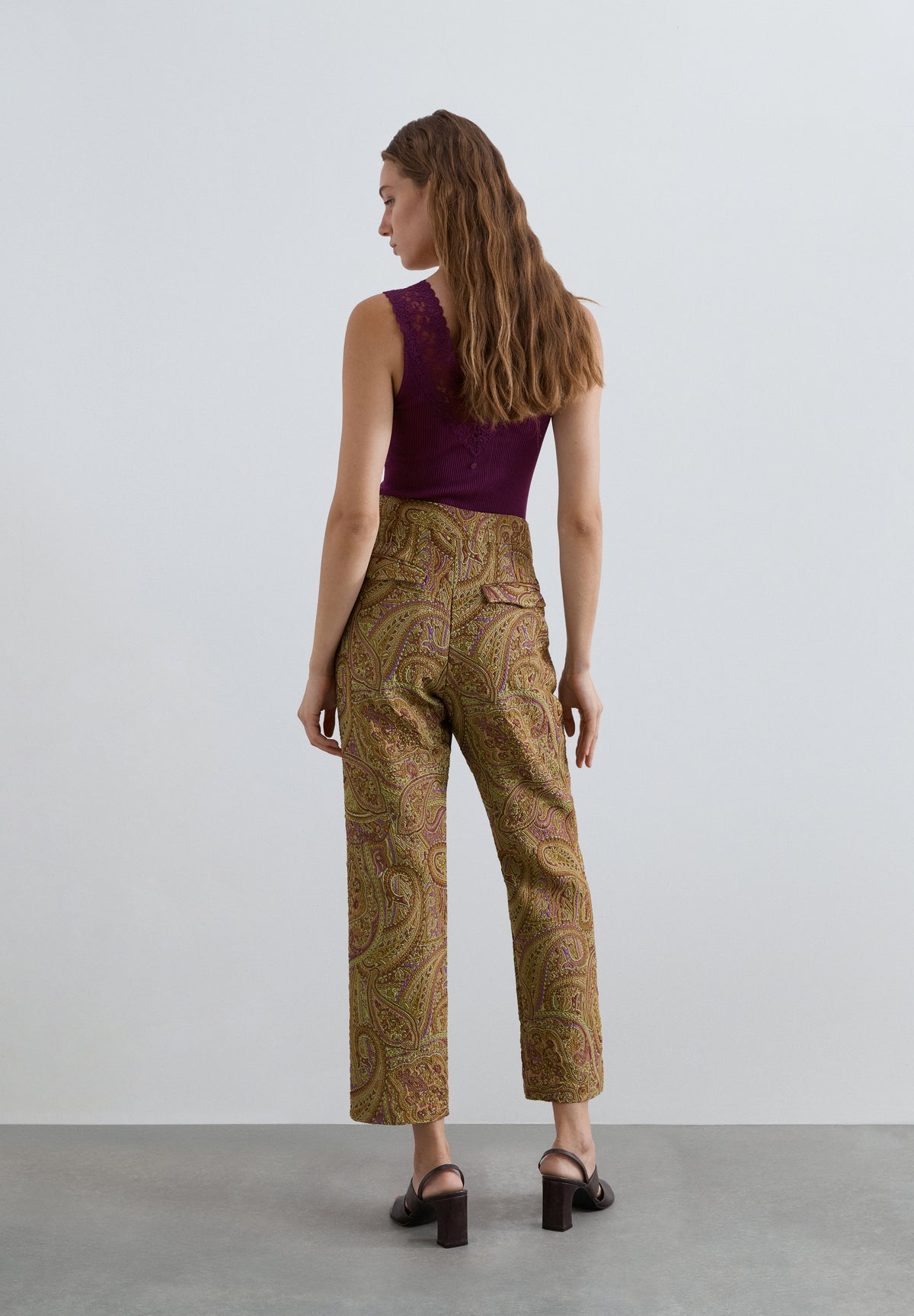 PANTALÓN ESTAMPADO PAISLEY