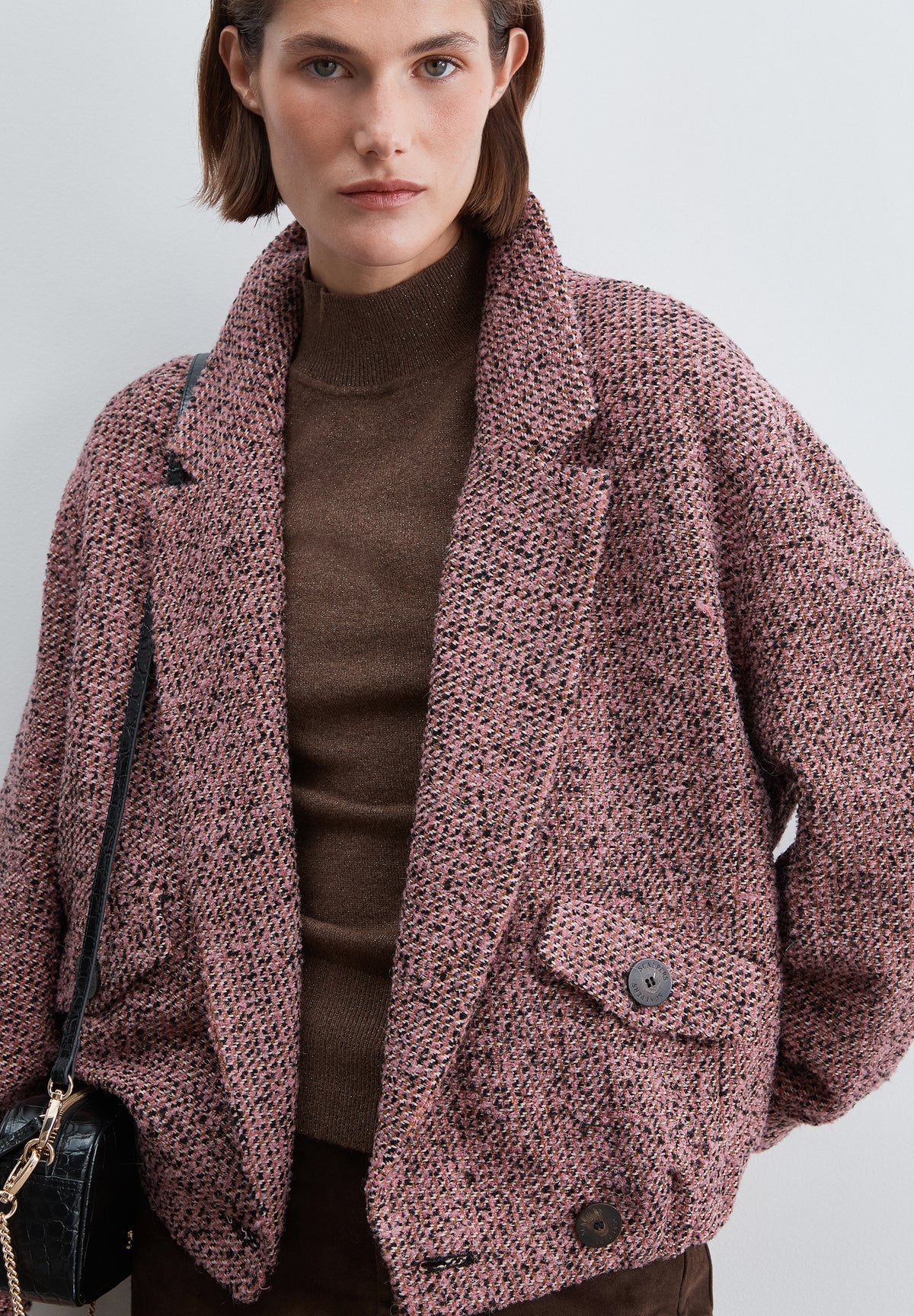 CHAQUETA BOMBER SOLAPAS