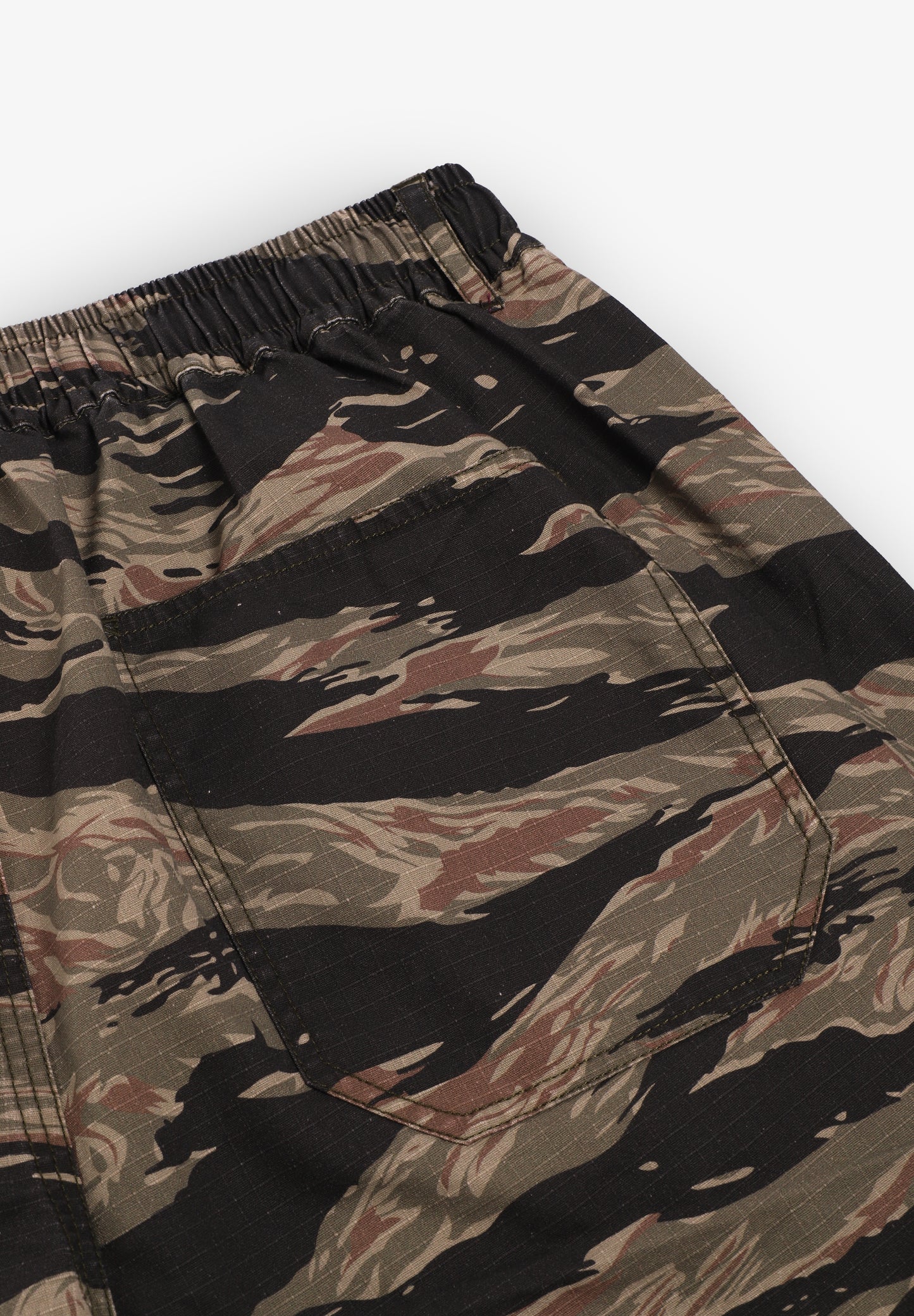 GOODIES SPORTIVE | BERMUDAS CAMO