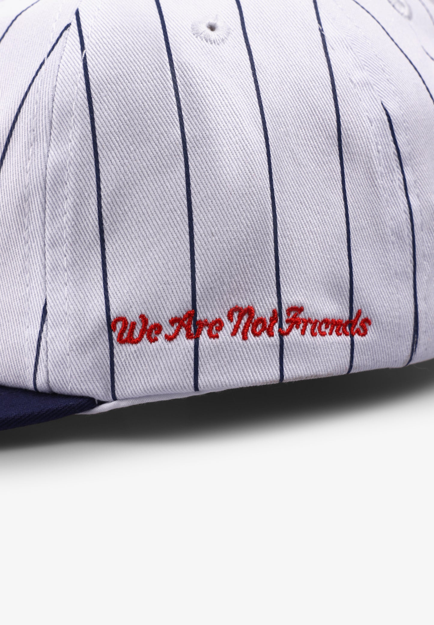 WE ARE NOT FRIENDS | GORRA MAJOR NOT