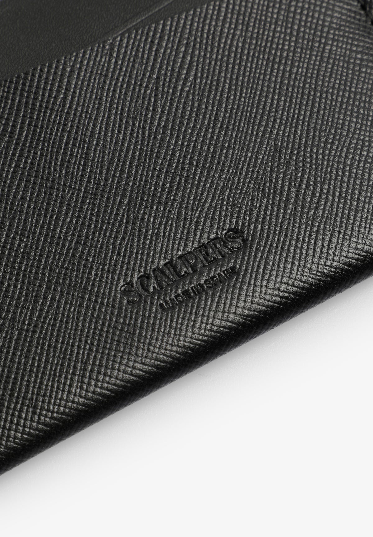 SCWARTON FREE CARDHOLDER