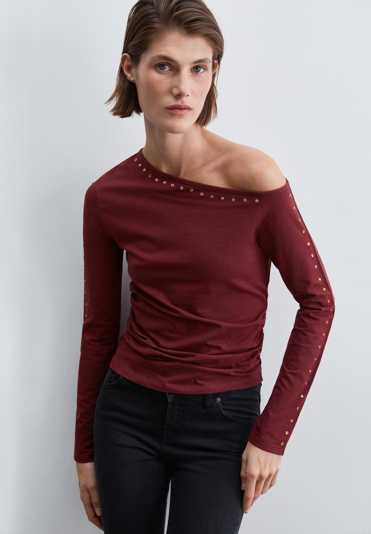 CAMISETA ASIMÉTRICA STRASS