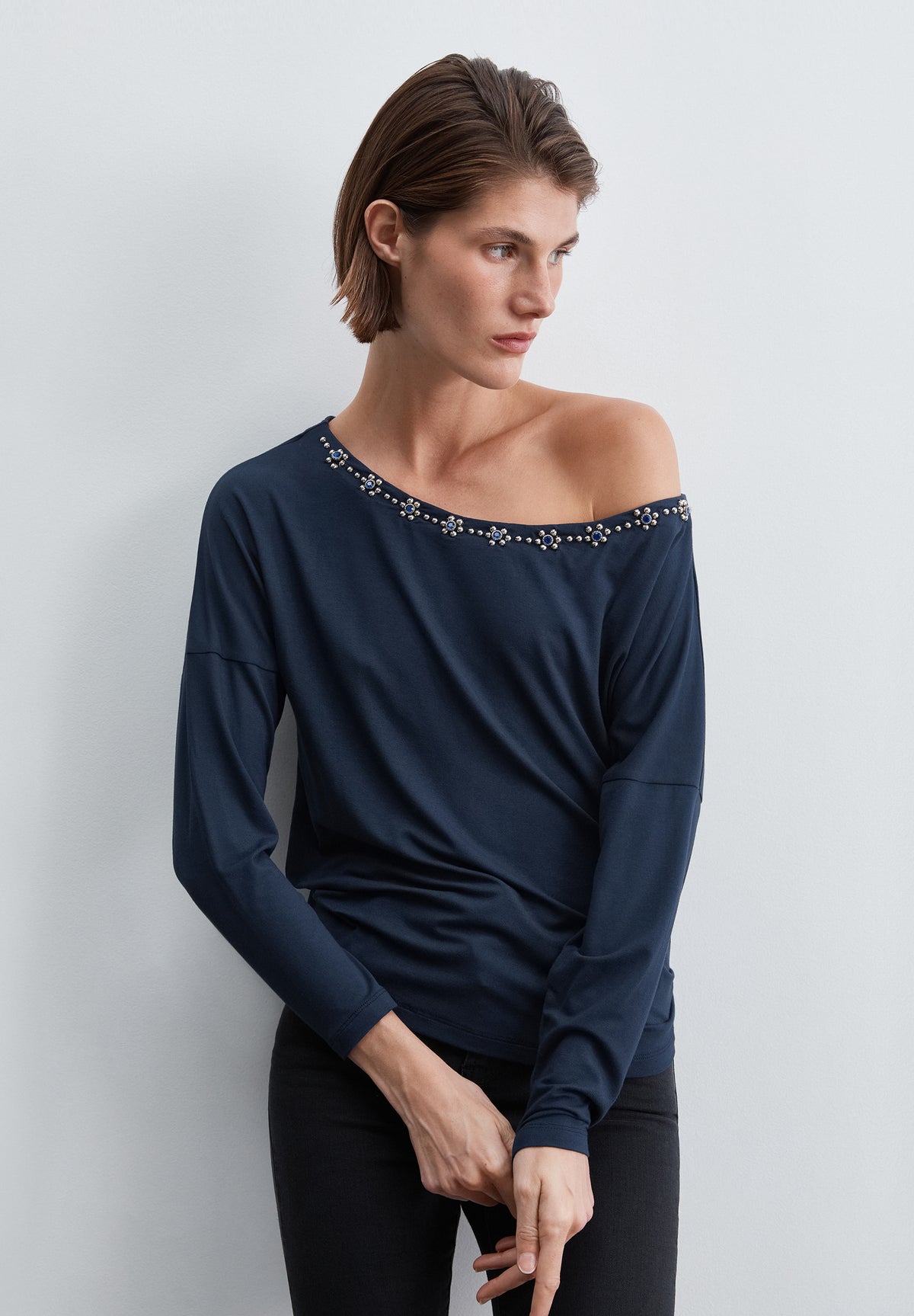 CAMISETA FLUIDA STUDS