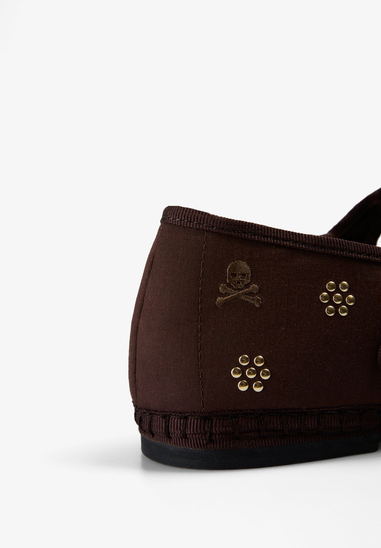 SCSATENSTUDSDOUBLESTRAP SLIPPER