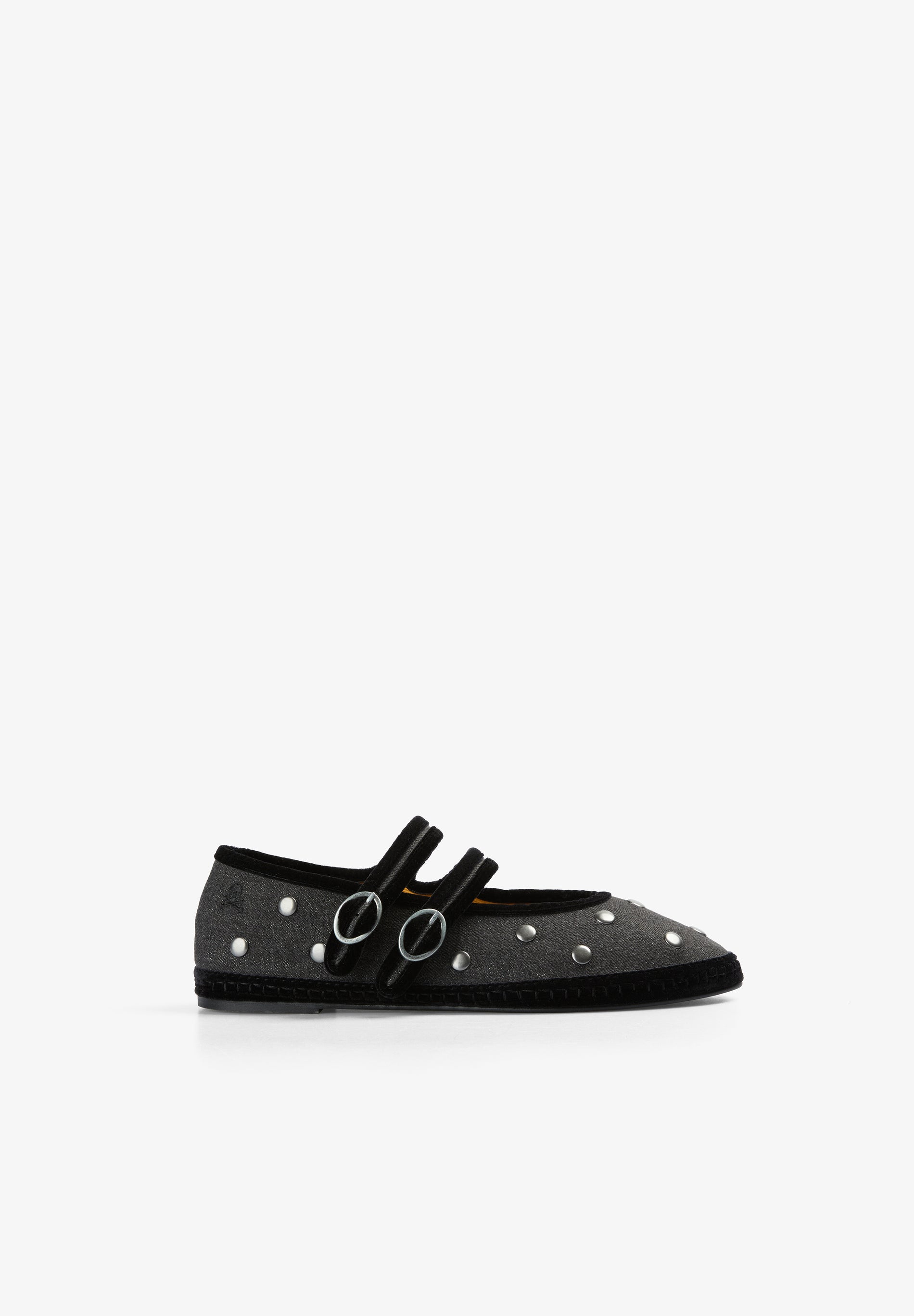BAILARINAS STUDS DOBLE HEBILLA