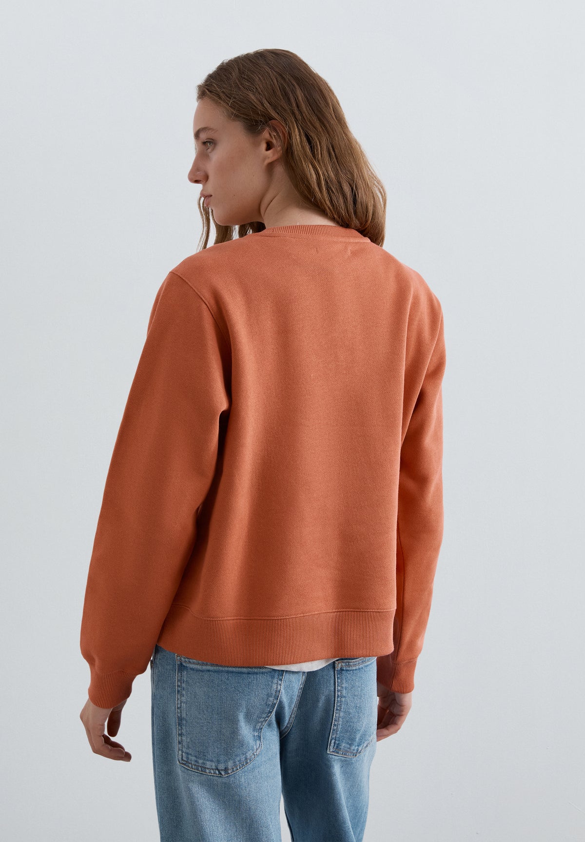 SUDADERA BORDADA REGULAR FIT