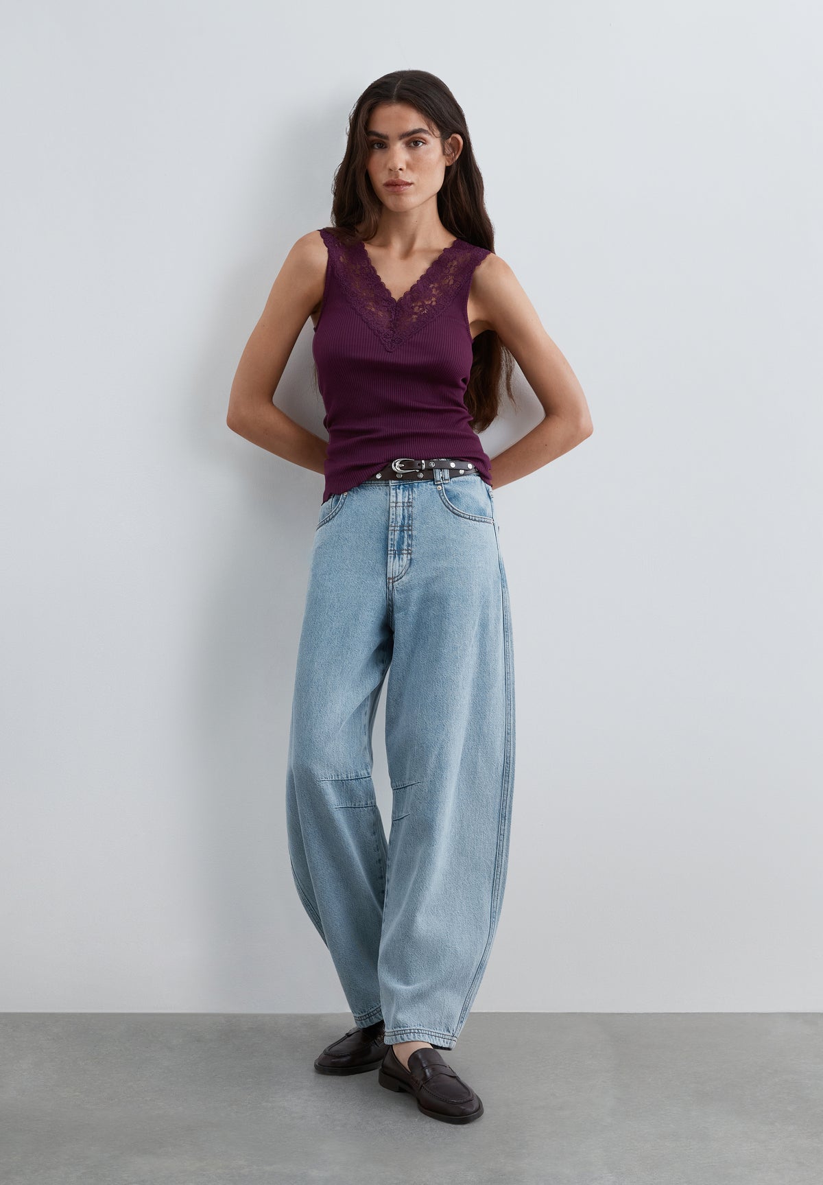 TOP ENCAJE TIRANTES