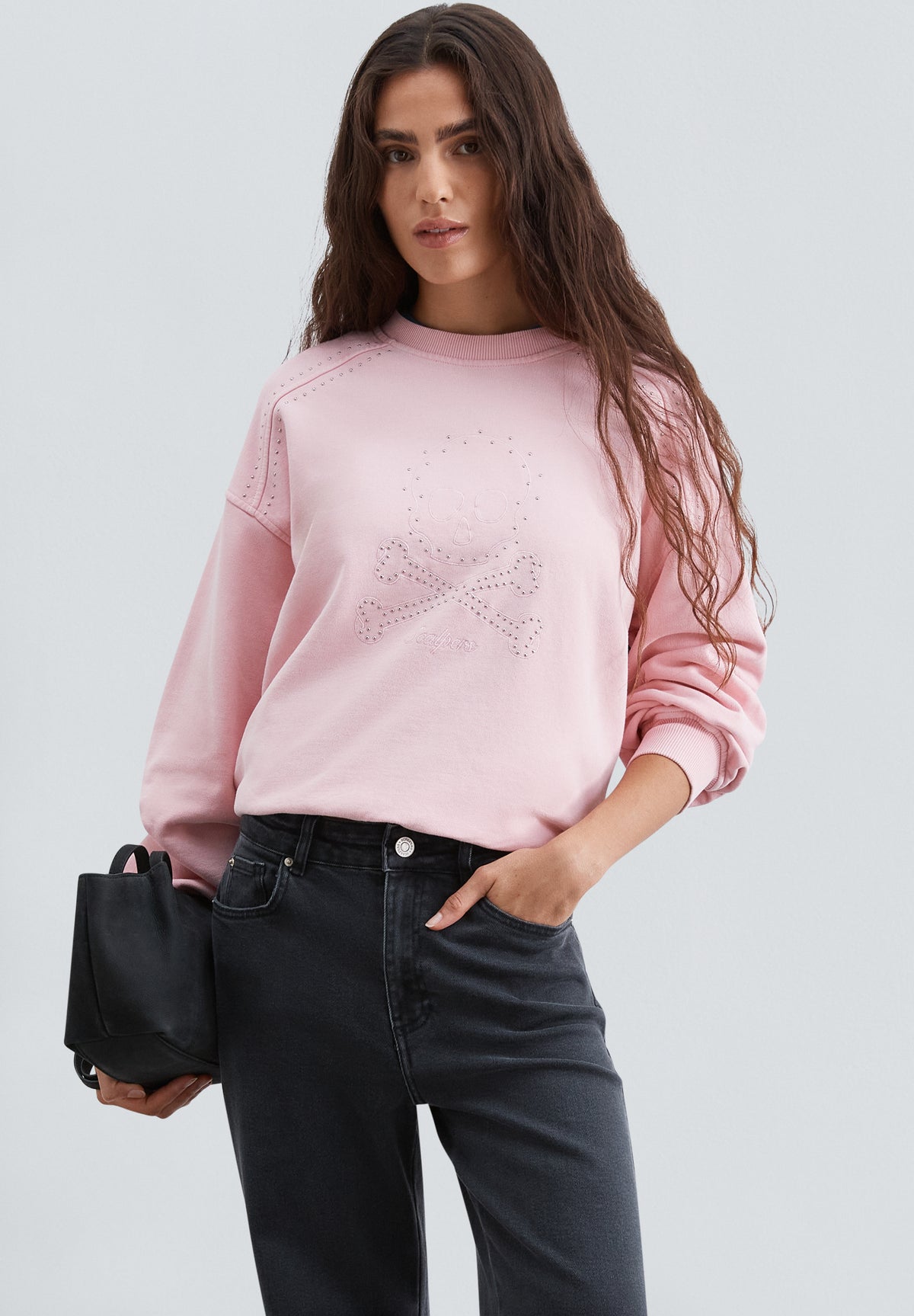 SUDADERA DETALLE STUDS