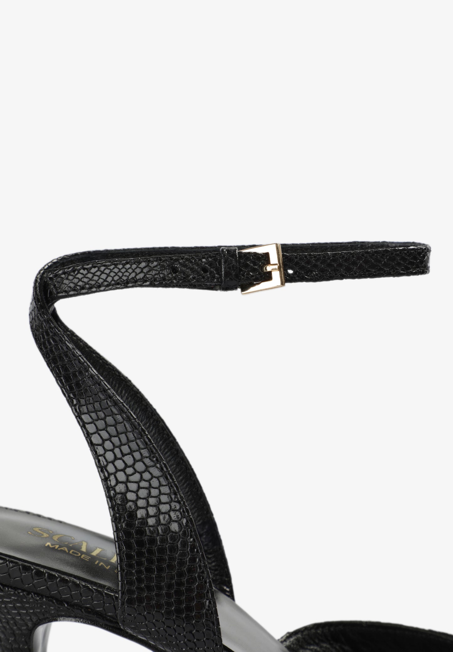 ZAPATO DESTALONADO TACÓN
