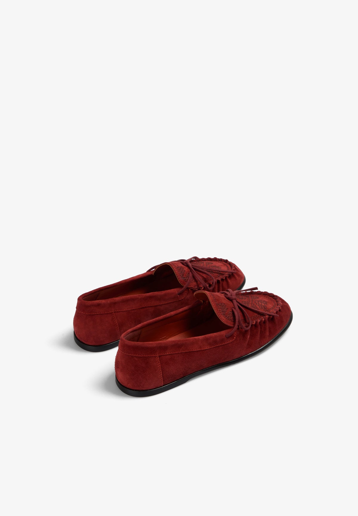 MOCASINES ANTE BORDADOS