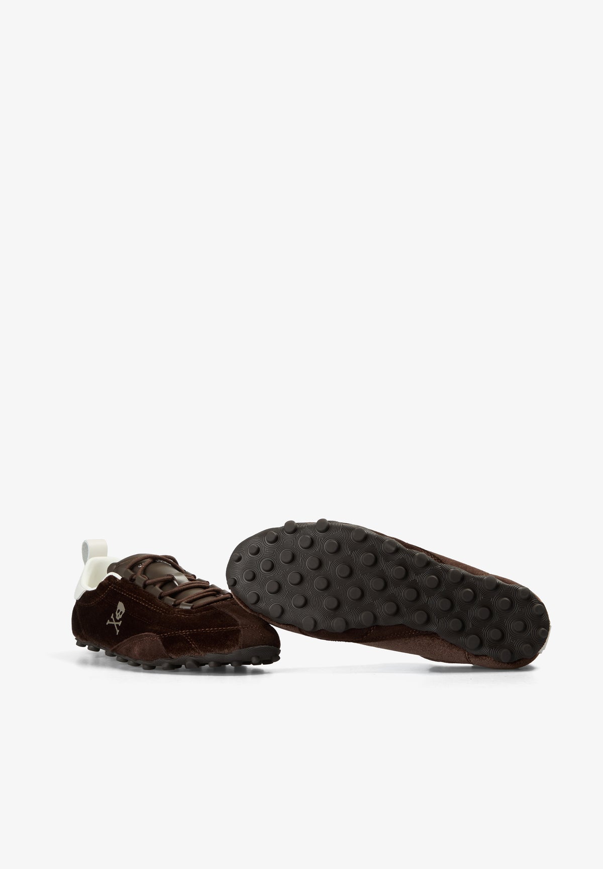 SCRUNNERVELVET SNEAKERS