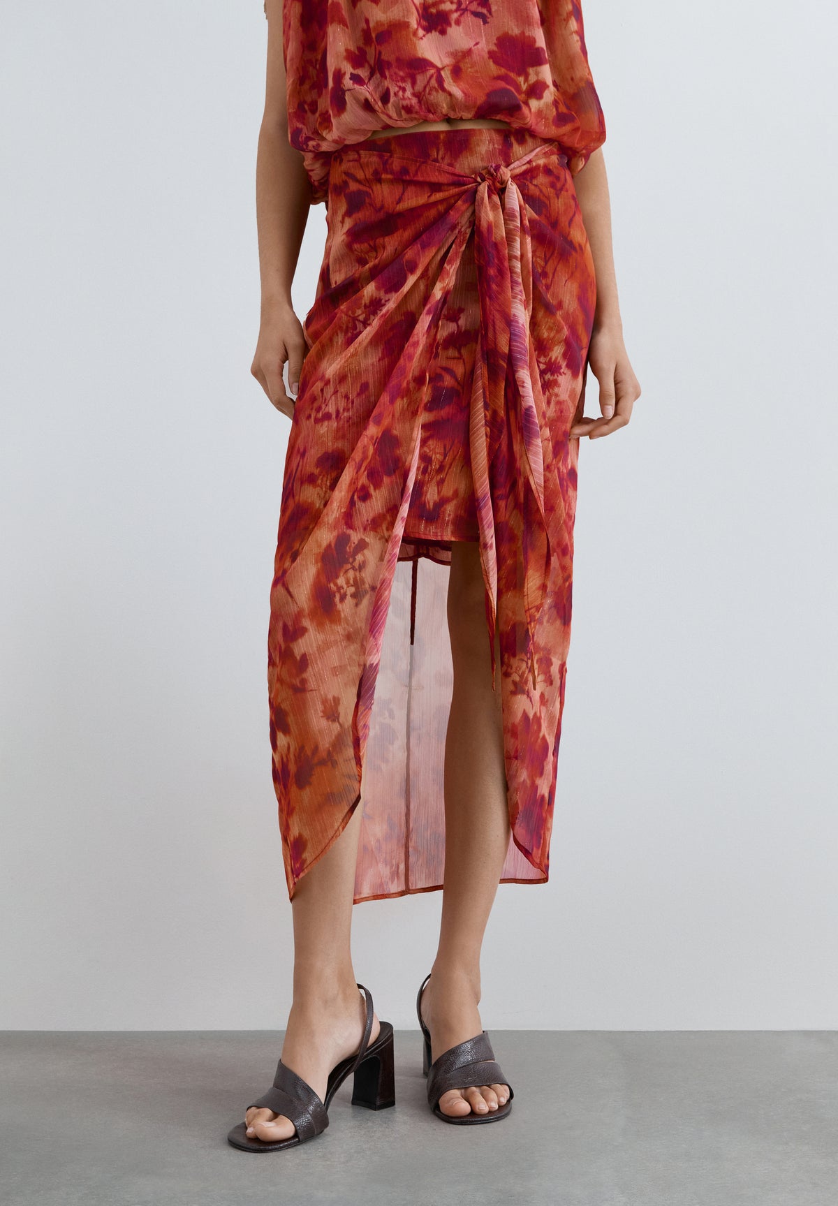 FALDA MIDI ESTAMPADO FLORAL