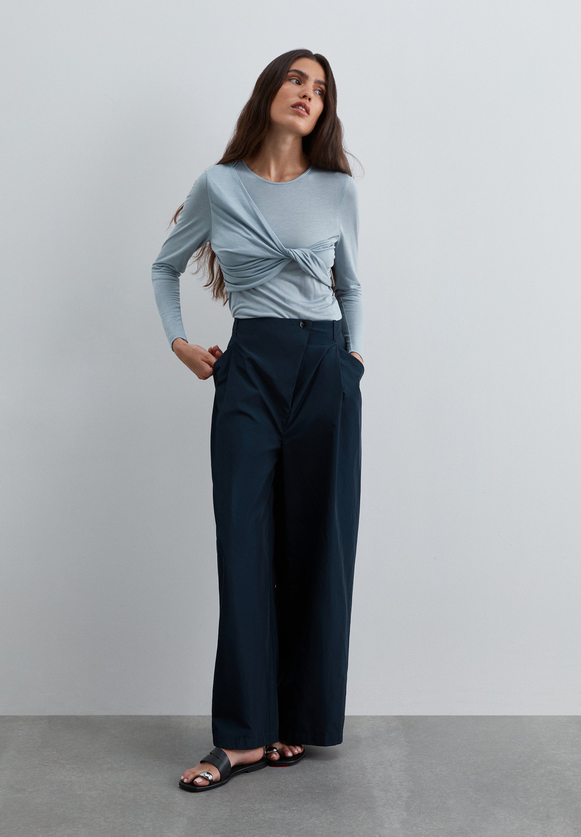 PANTALÓN TAFETA WIDE LEG
