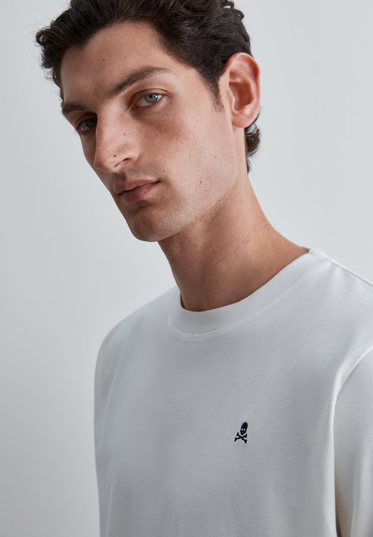 CAMISETA ESTAMPADA FINISH LINE