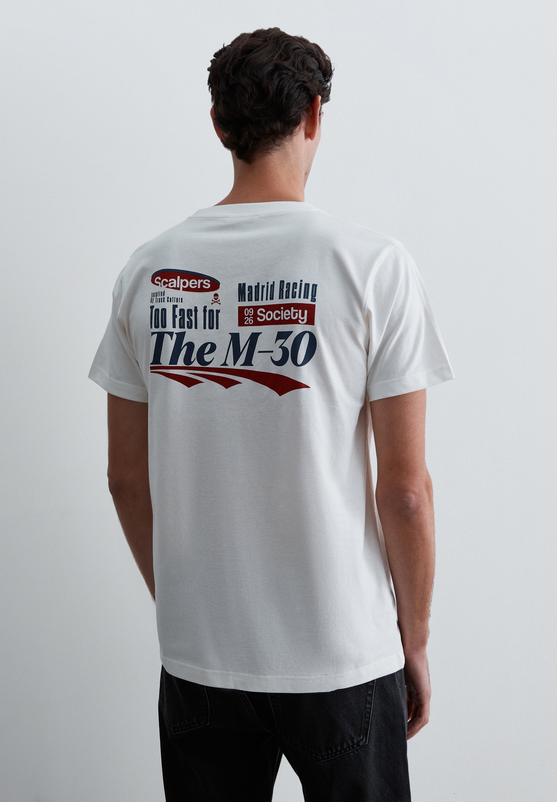 CAMISETA PRINT DETALLE PARCHE