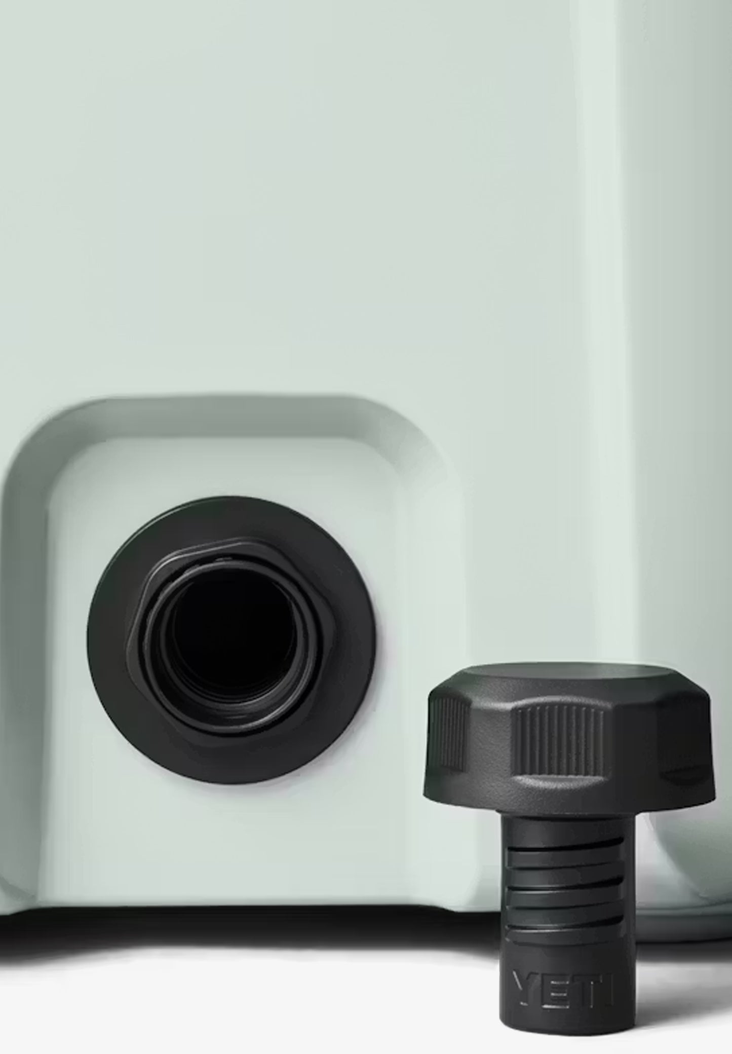 YETI | NEVERA ROADIE 15