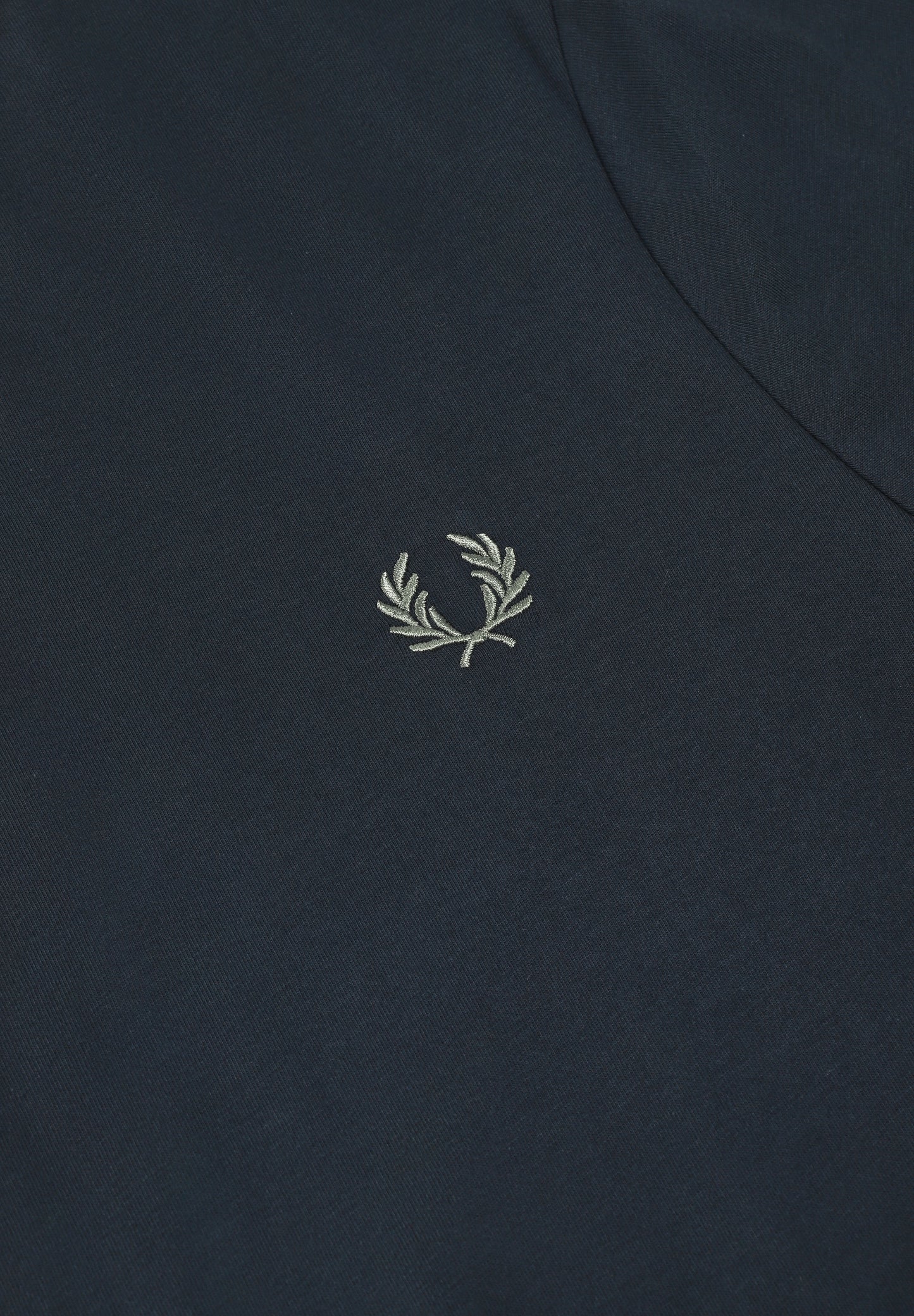 FRED PERRY | TWIN TIPPED T-SHIRT