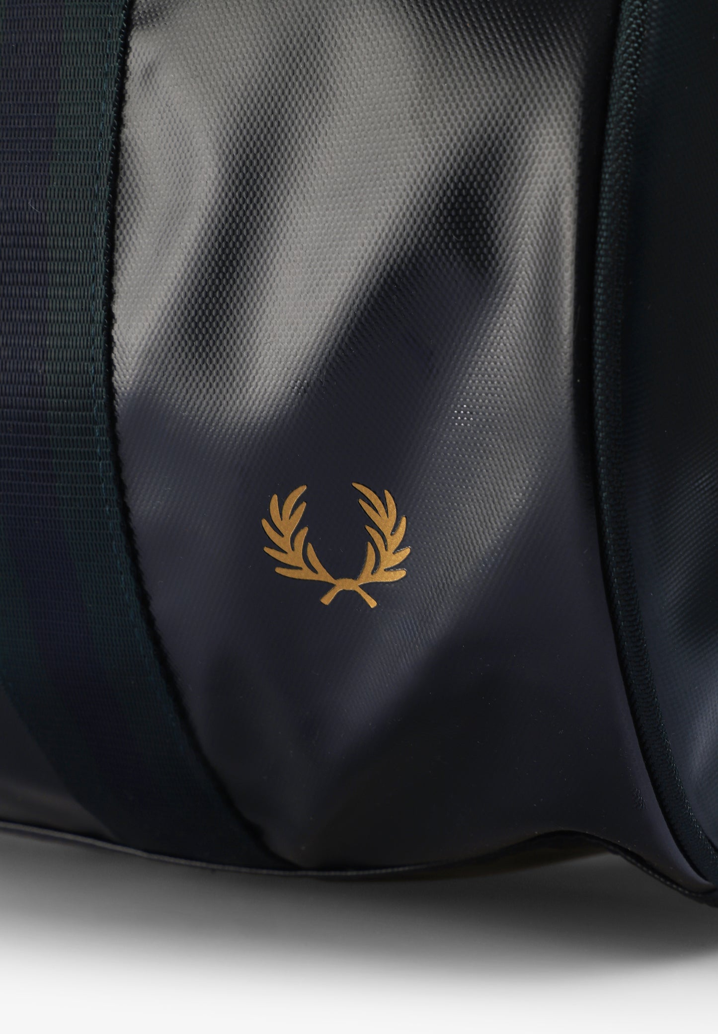 FRED PERRY | BOLSA CLASSIC BARREL