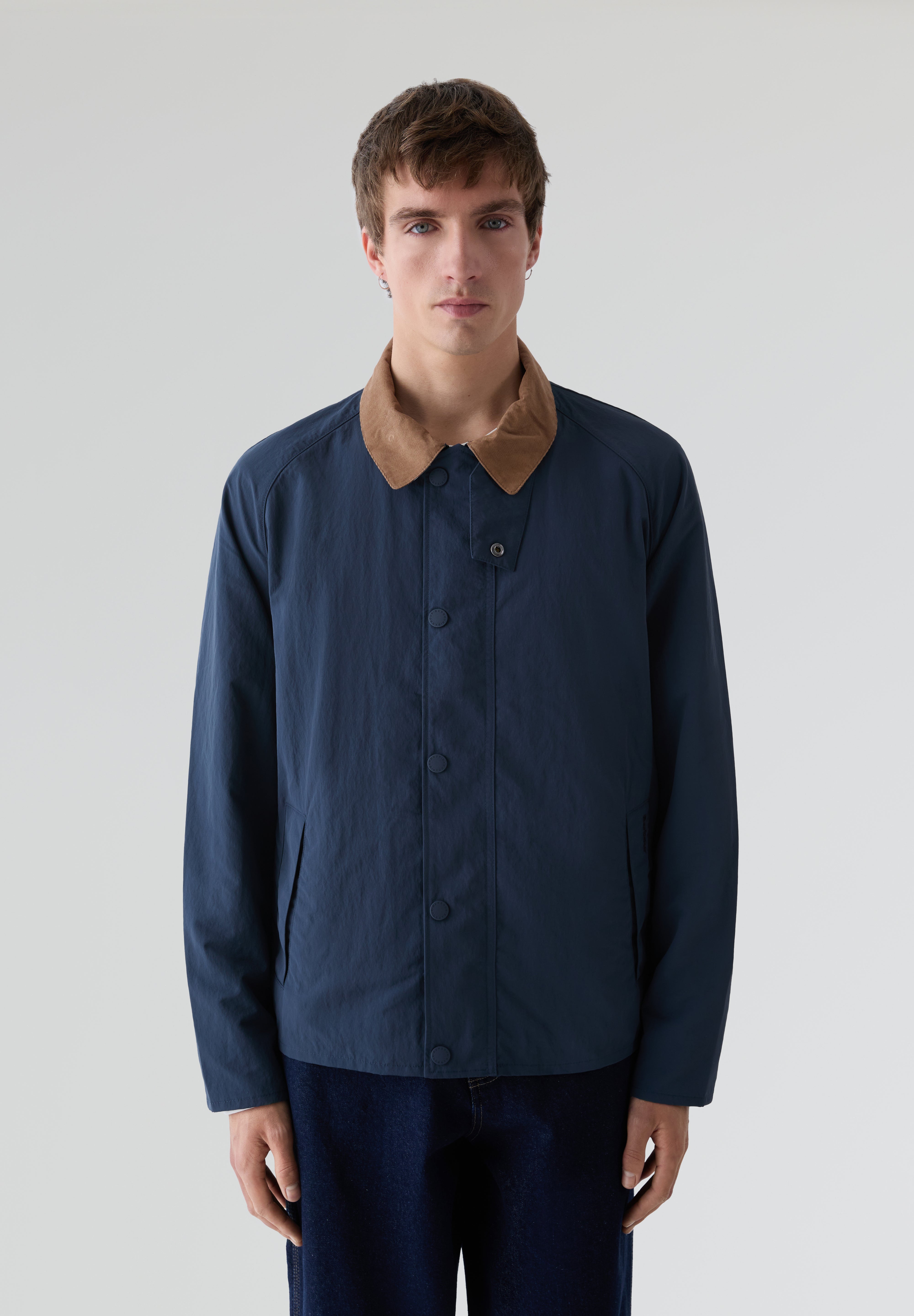 BARBOUR | CHAQUETA TRACKER SHOWERPROOF