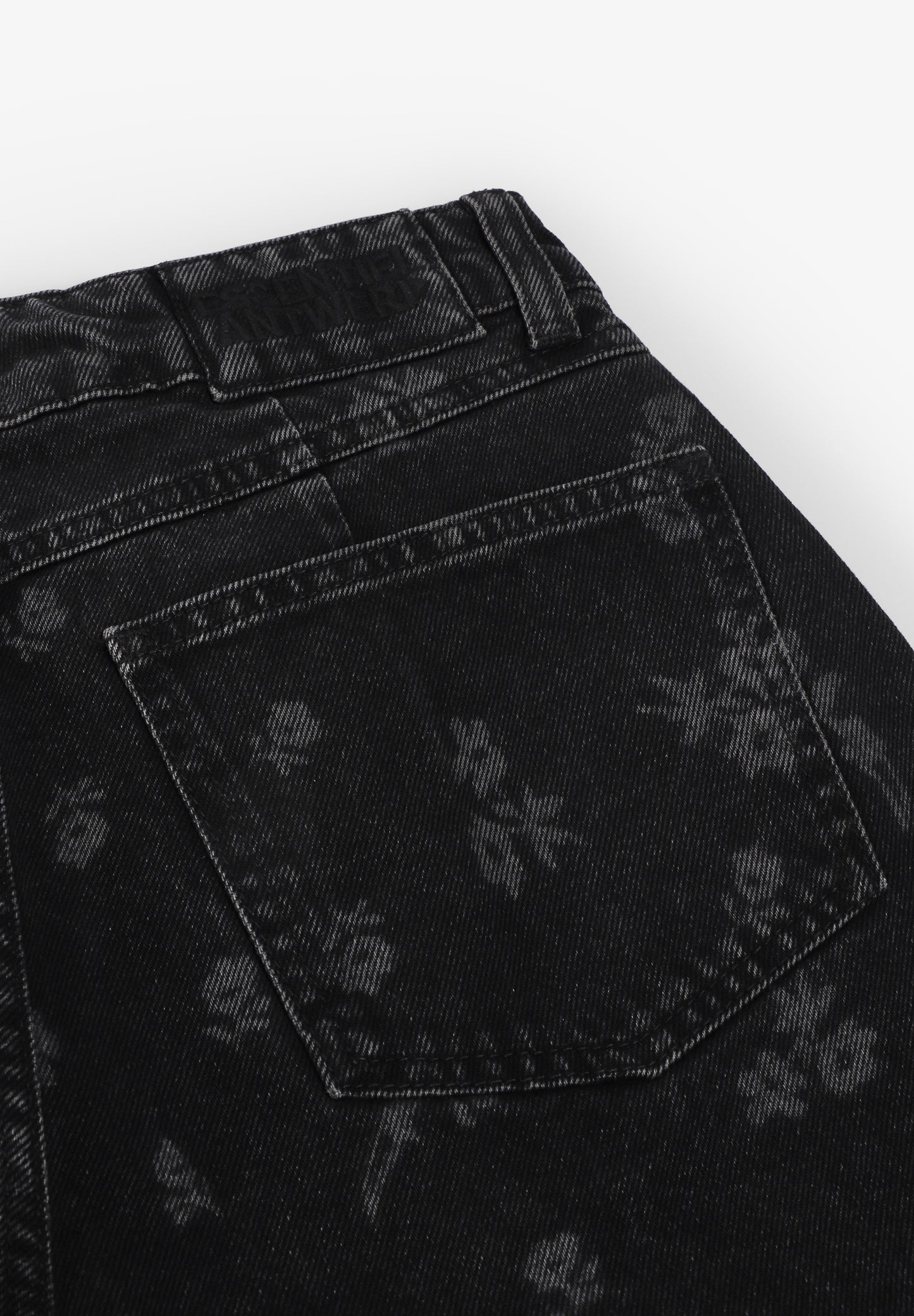 ESSENTIEL | PANTALÓN DENIM JO2