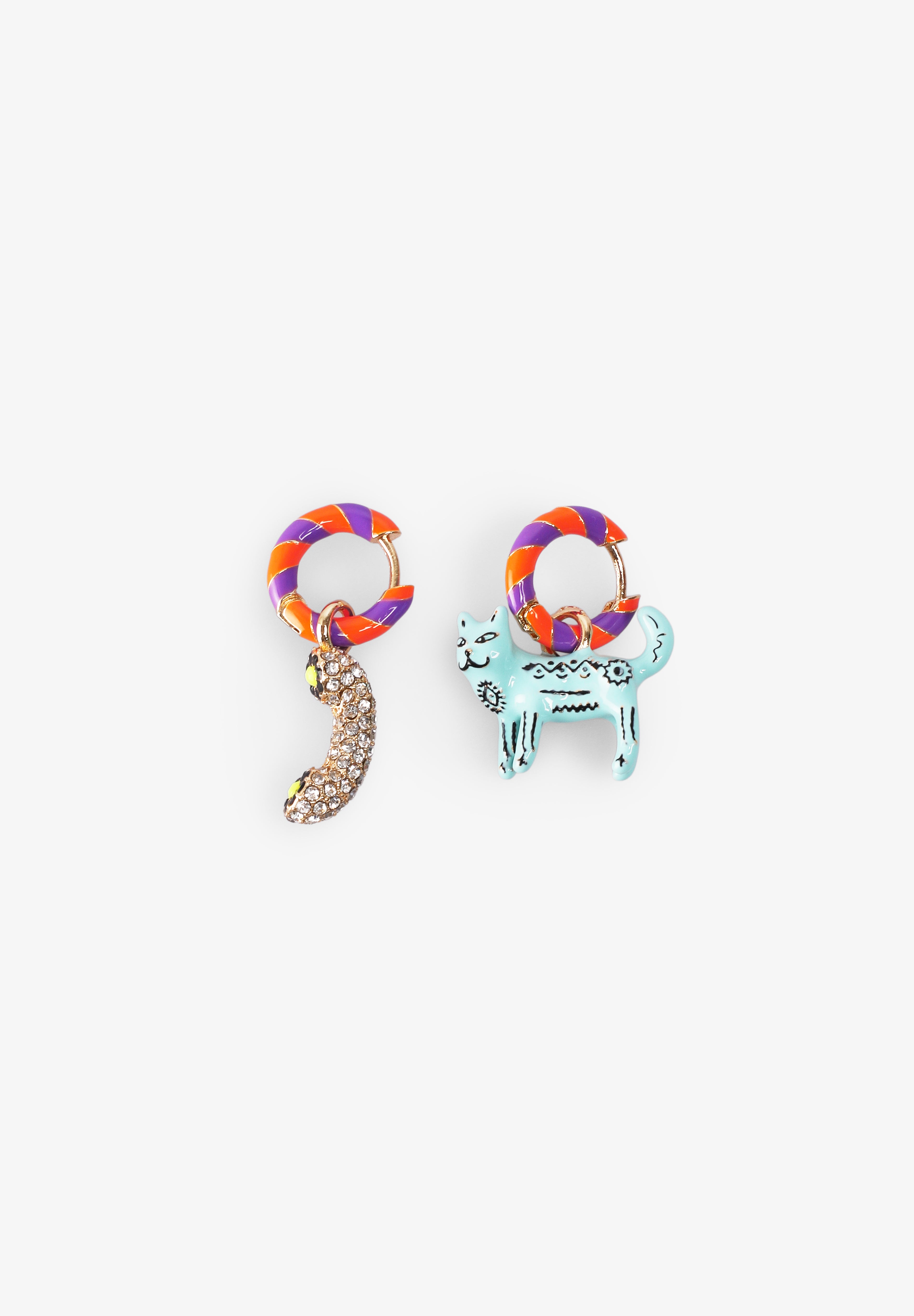 ESSENTIEL | PENDIENTES JOCAT